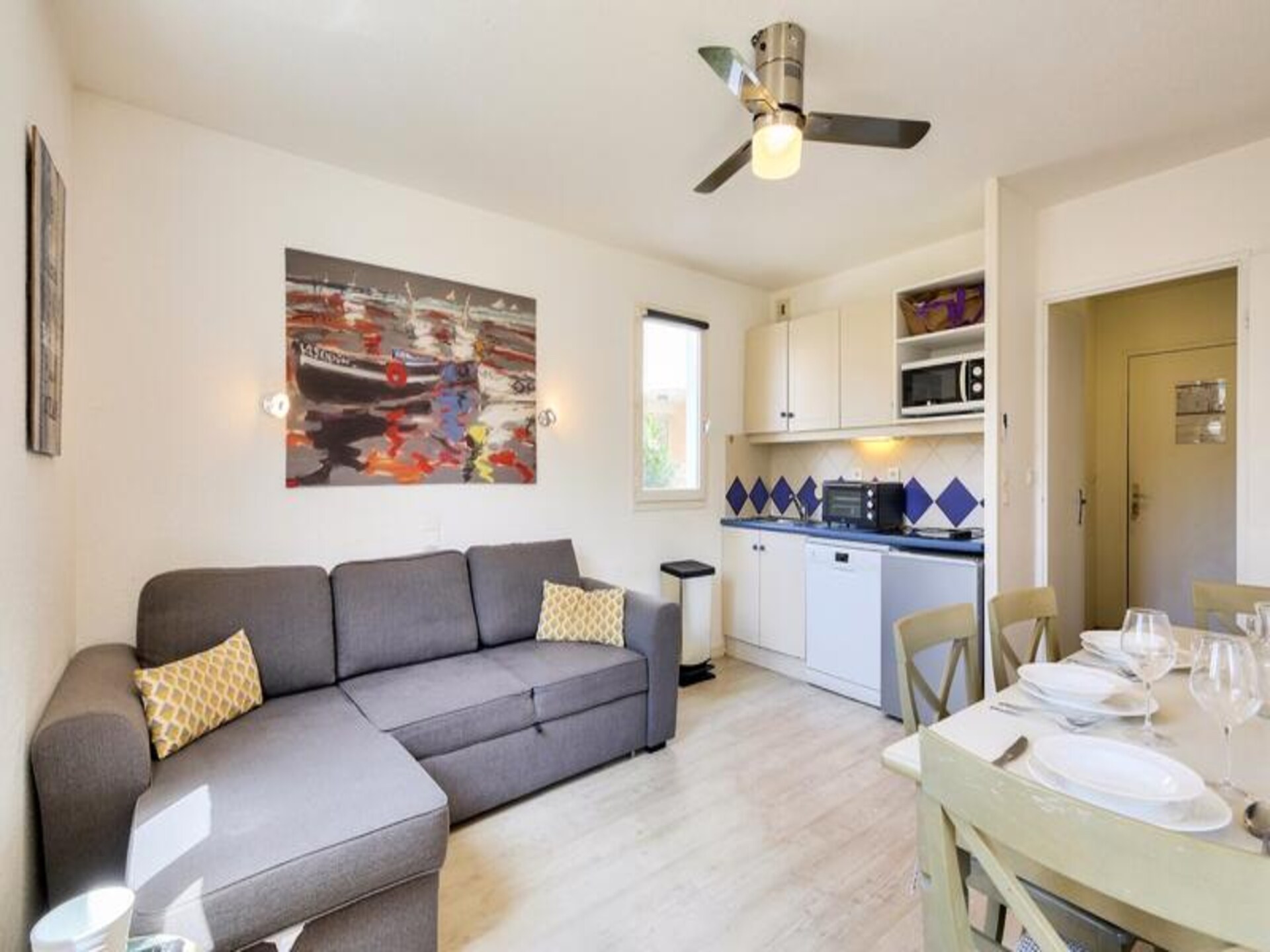 Licht appartement in Valescure met zwembad, vlakbij golfbaan en zee - foto 19
