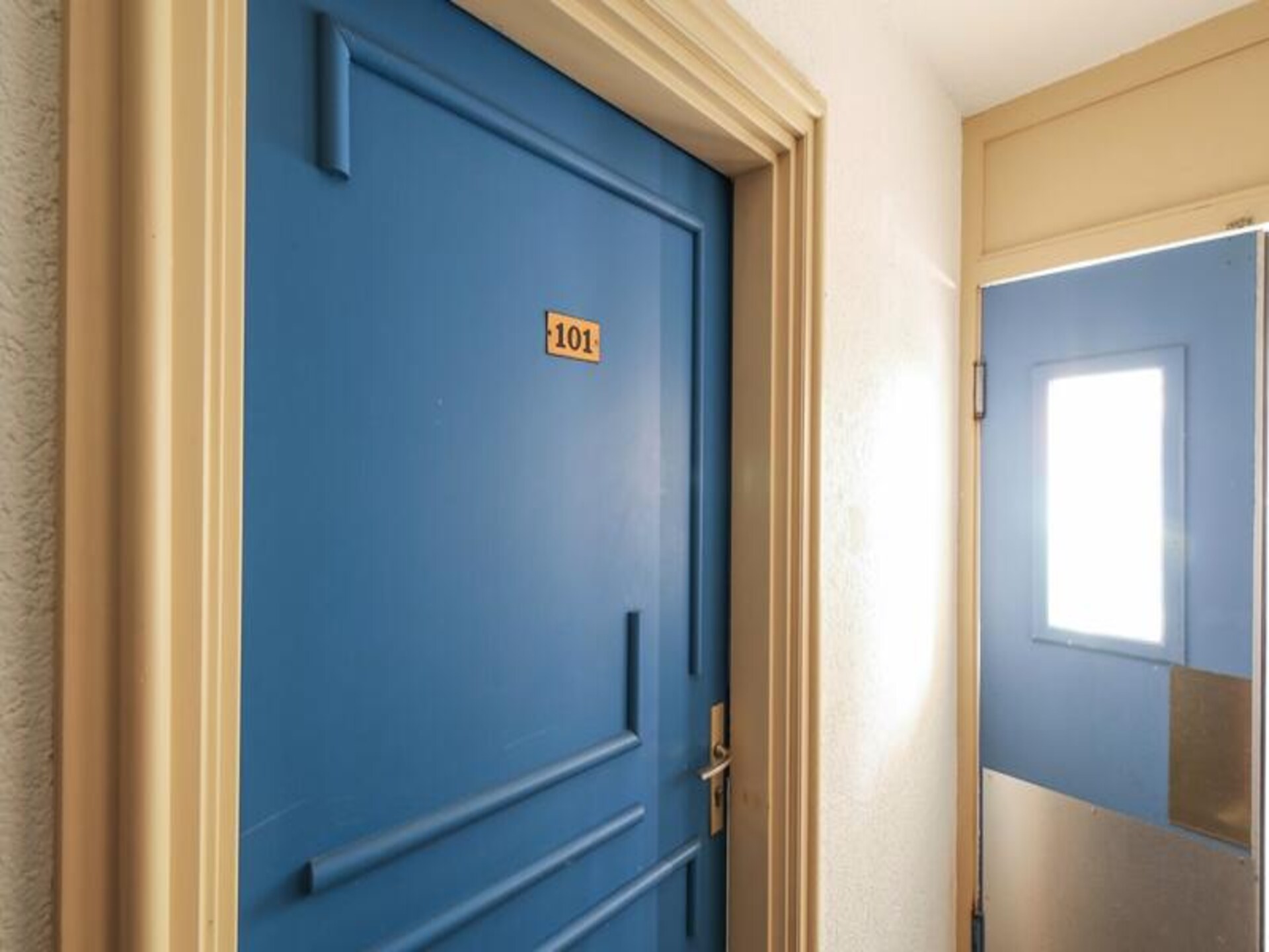 Licht appartement in Valescure met zwembad, vlakbij golfbaan en zee - foto 30