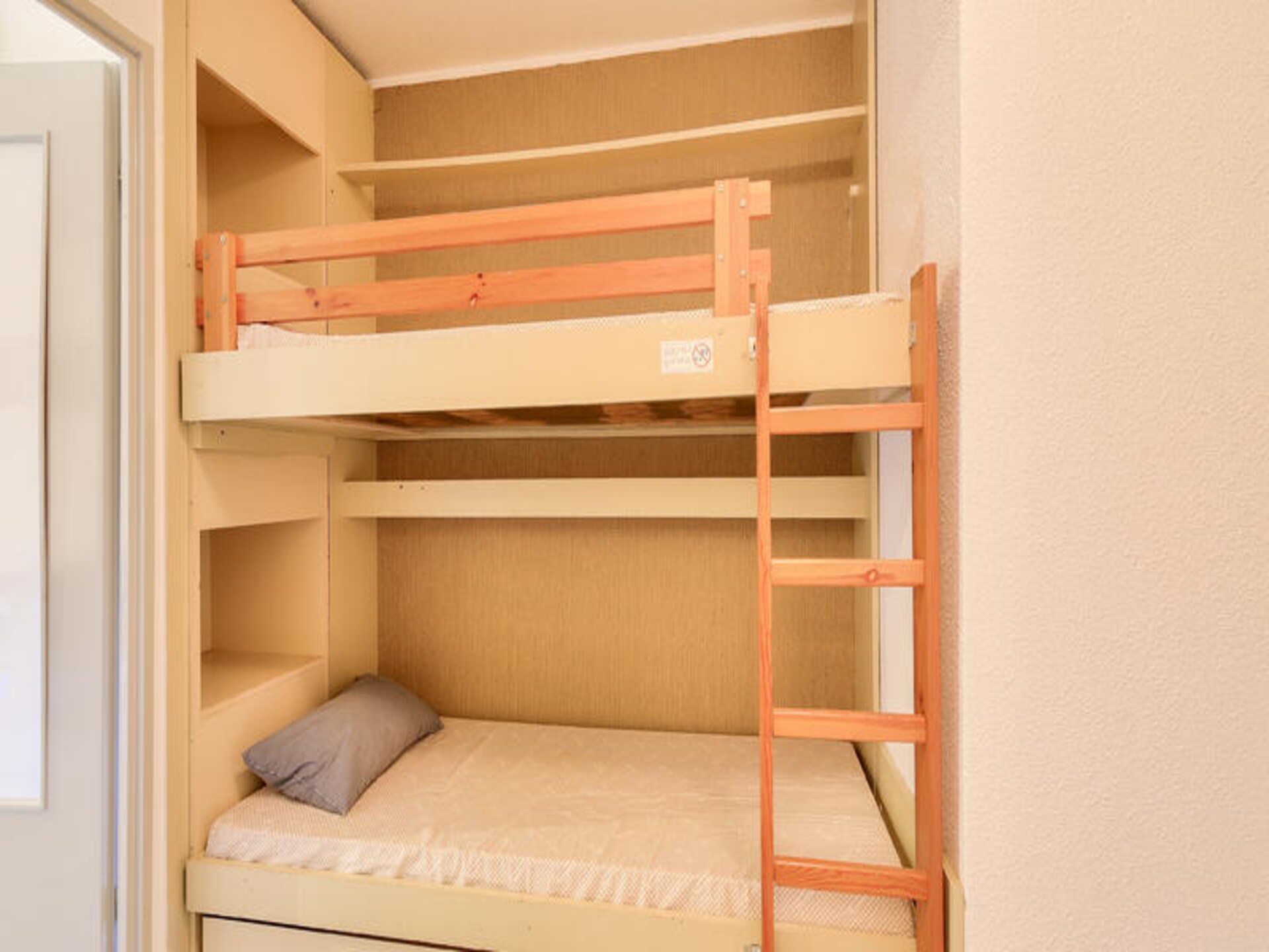 Knus appartement met zwembad nabij golfbaan en stranden Saint-Raphaël - foto 25