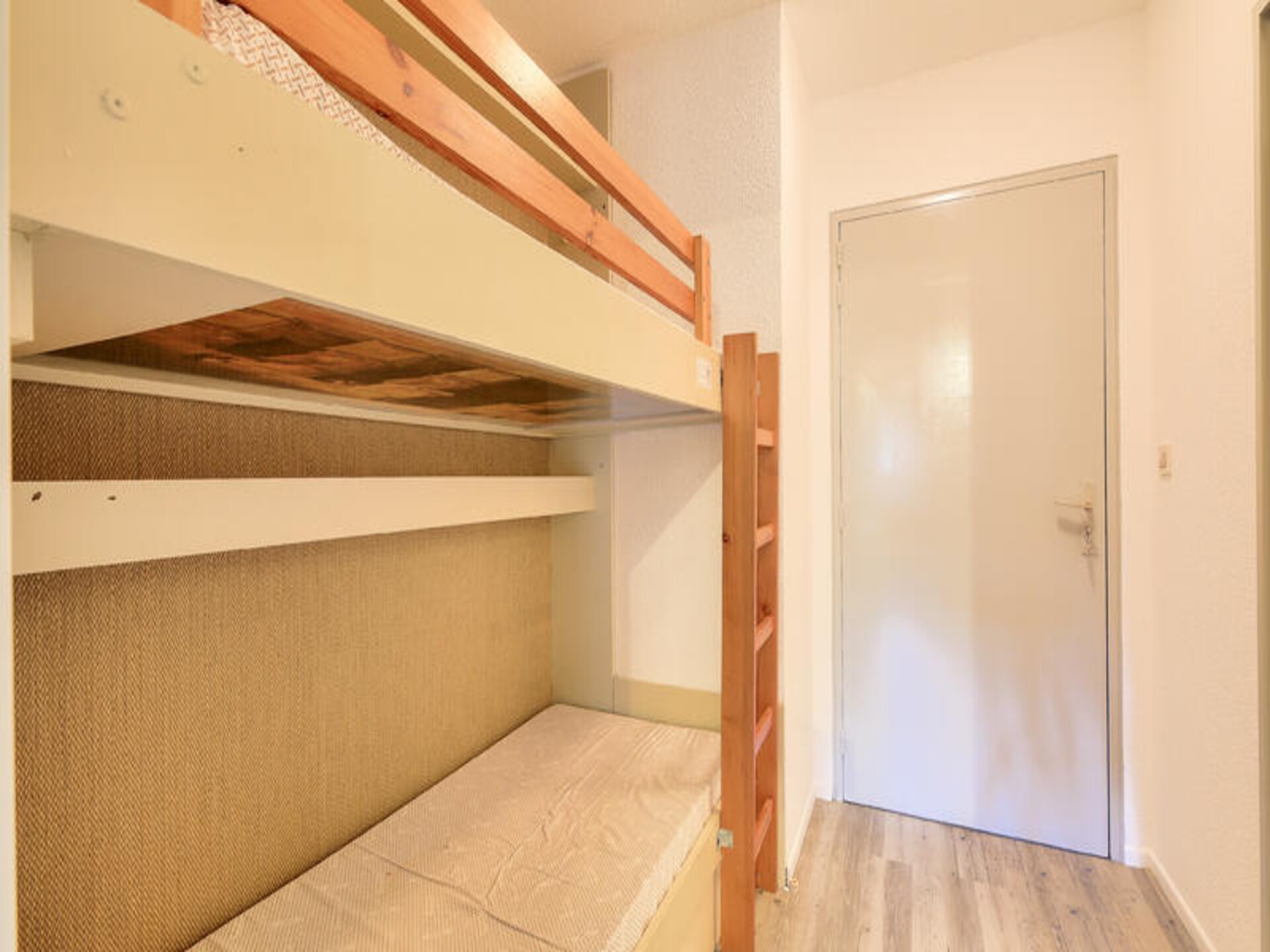 Knus appartement met zwembad nabij golfbaan en stranden Saint-Raphaël - foto 26