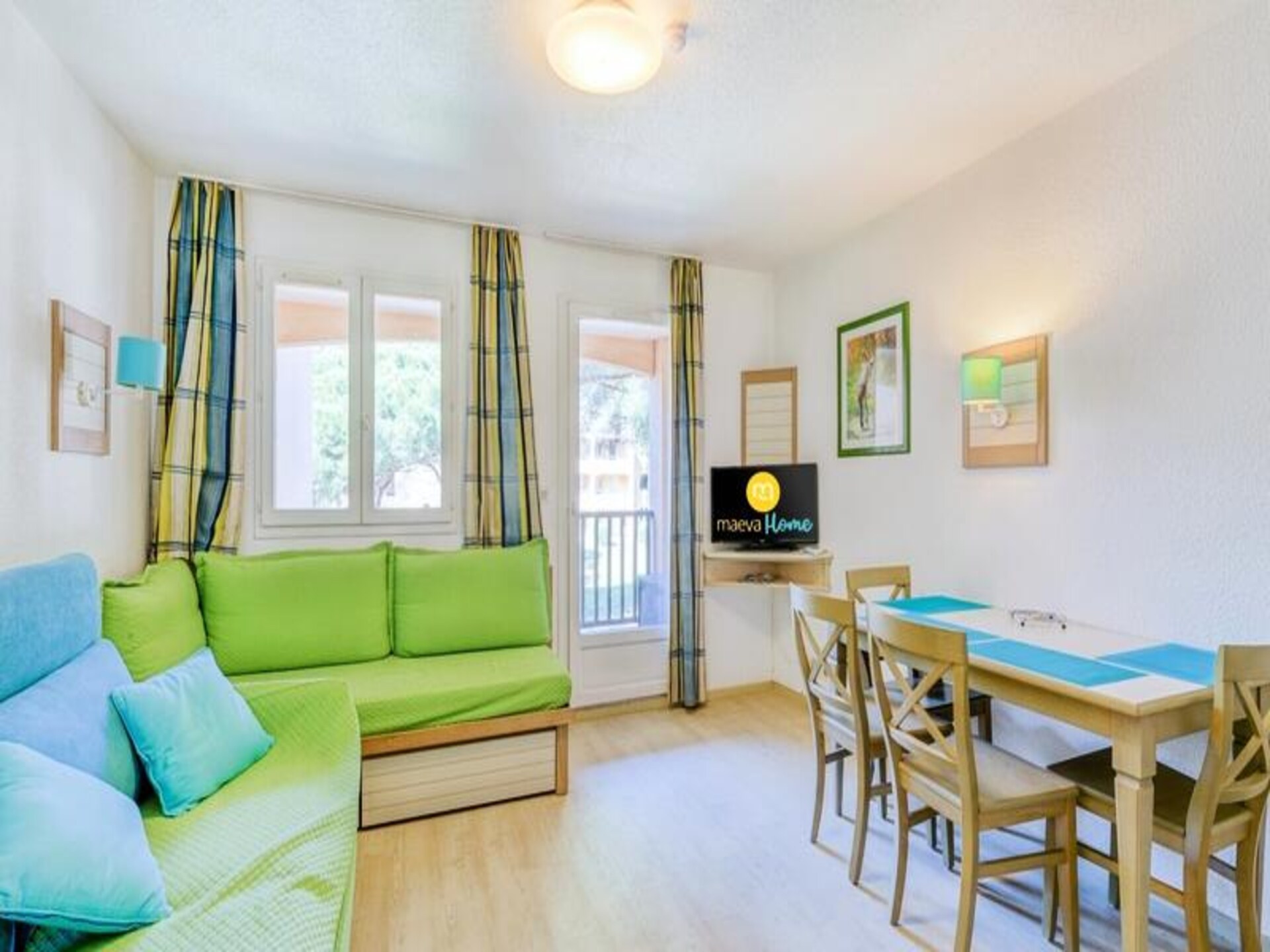 Zonnig appartement met zwembad nabij Saint-Raphaël, 15 min van strand - foto 19