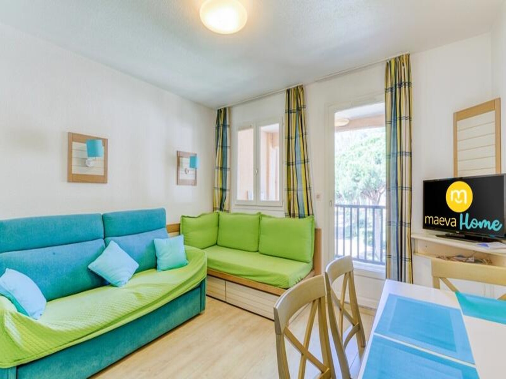 Zonnig appartement met zwembad nabij Saint-Raphaël, 15 min van strand - foto 22