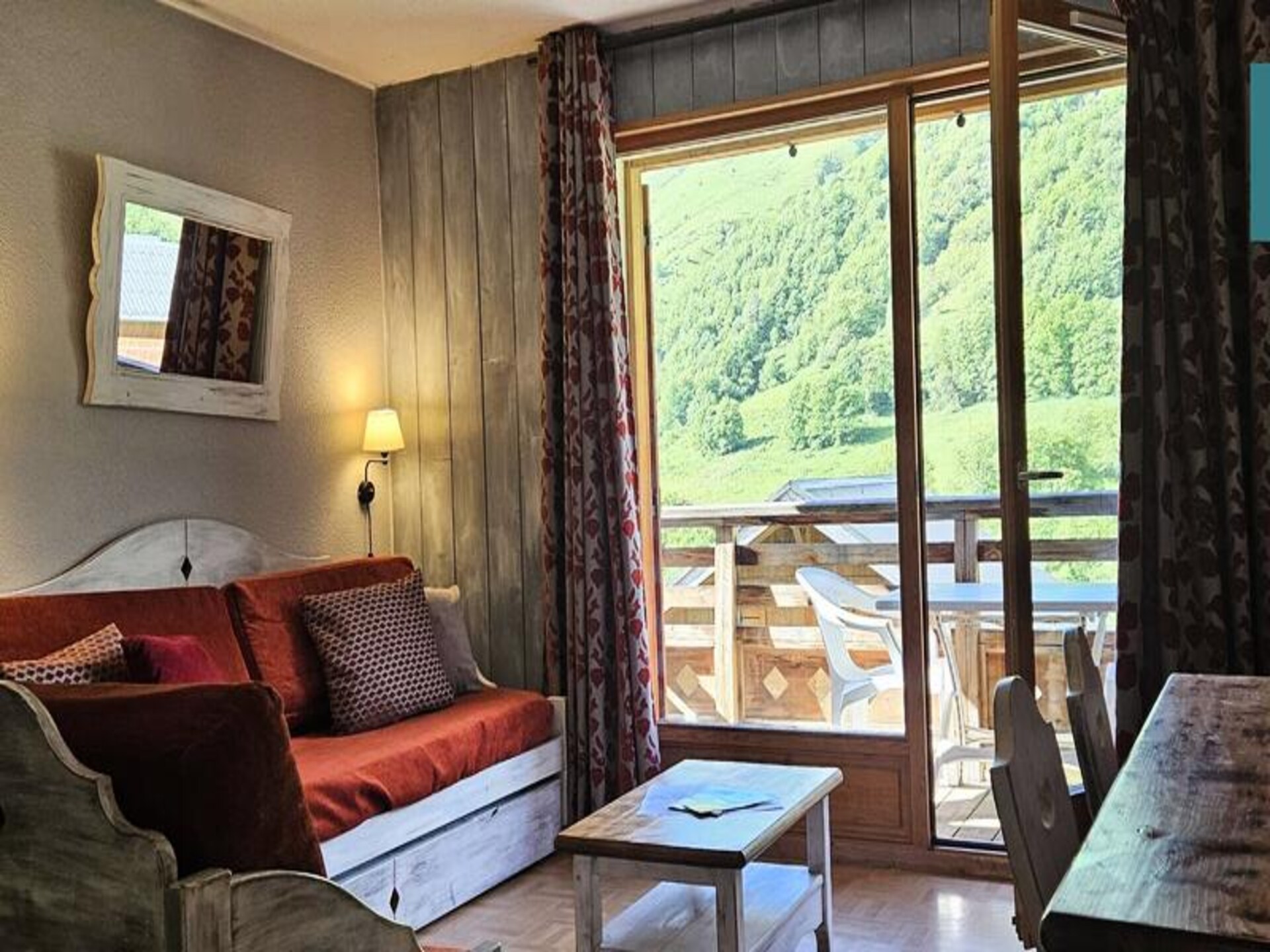 Knus appartement met balkon en bergzicht in Saint-Sorlin-d'Arves - foto 3