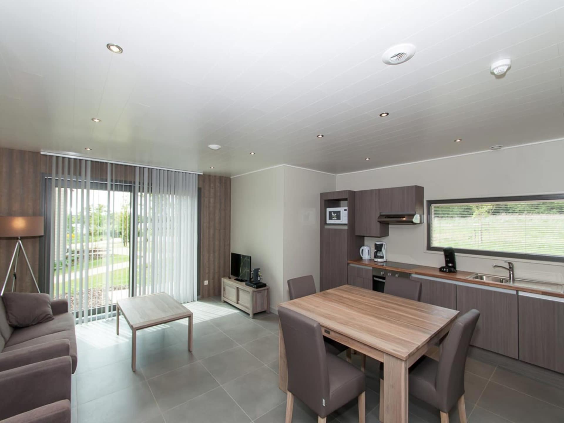 Moderne villa aan Lacs de l'Eau d'Heure in Boussu-lez-Walcourt - foto 3