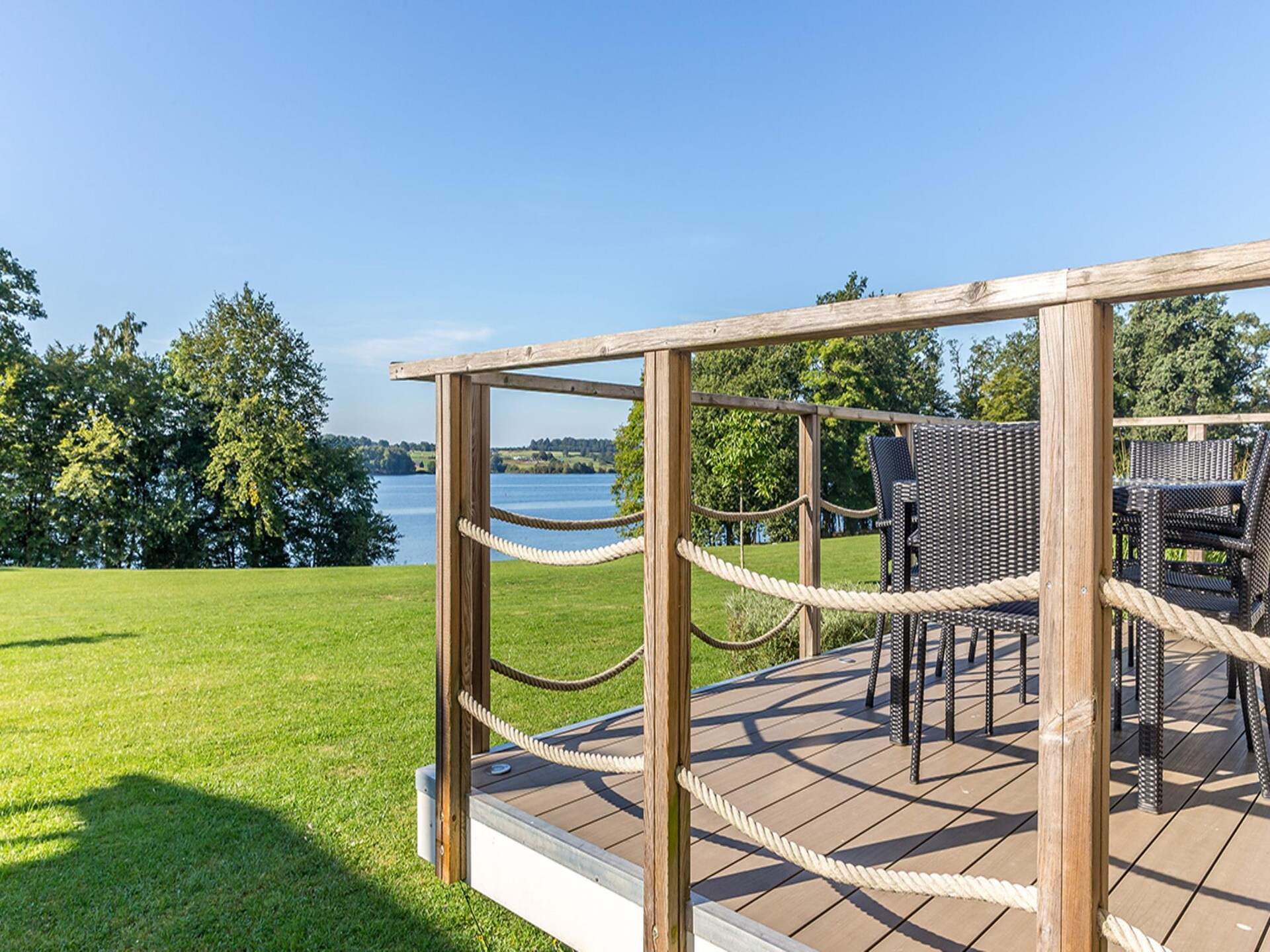 Moderne villa aan Lacs de l'Eau d'Heure in Boussu-lez-Walcourt - foto 14