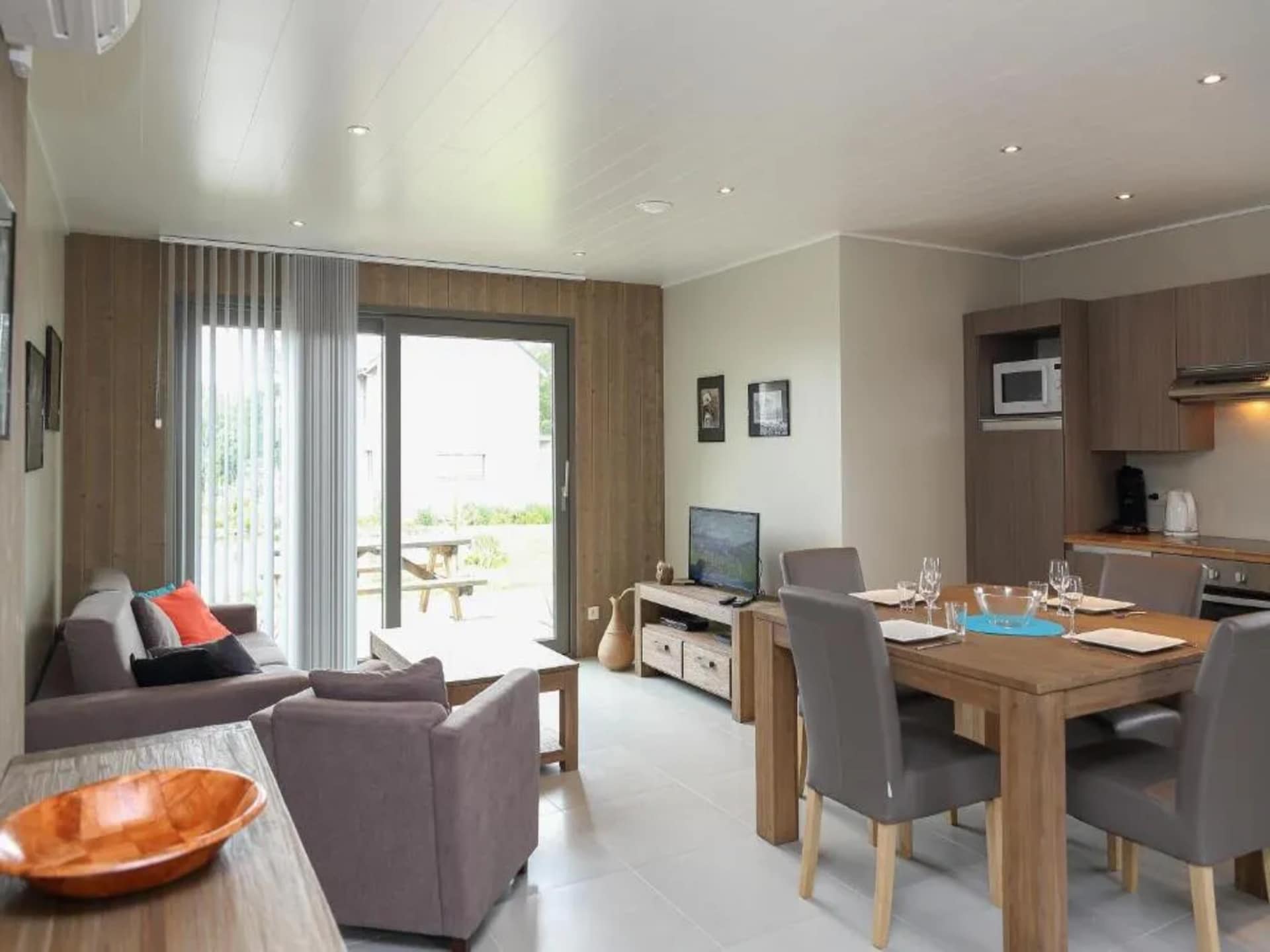 Moderne villa aan Lacs de l'Eau d'Heure in Boussu-lez-Walcourt - foto 7