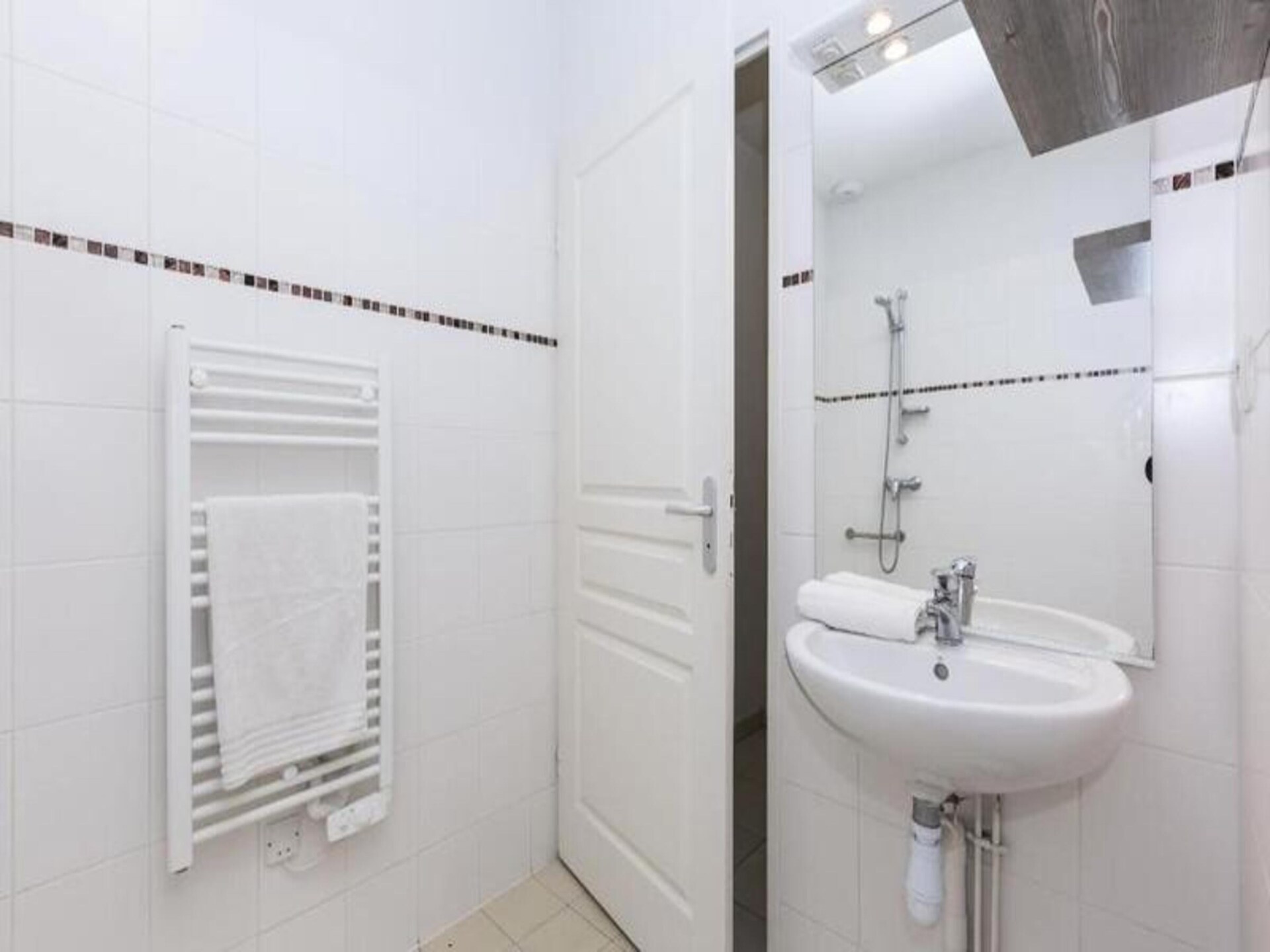 Knusse studio voor 2 bij het meer van Hourtin, op 400m van de haven - foto 15