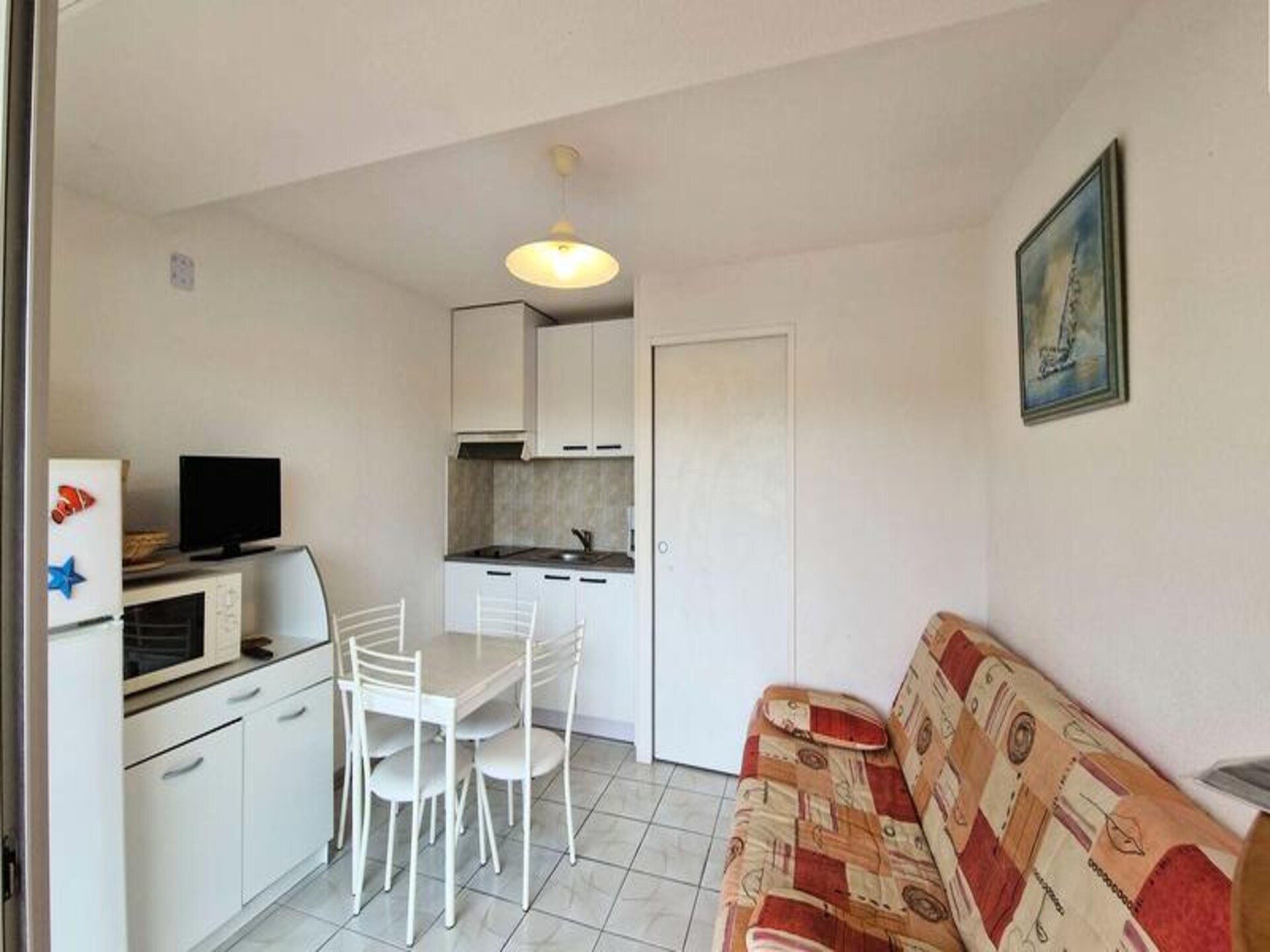 Studio vlakbij strand in Marseillan met terras, 4 personen - foto 4
