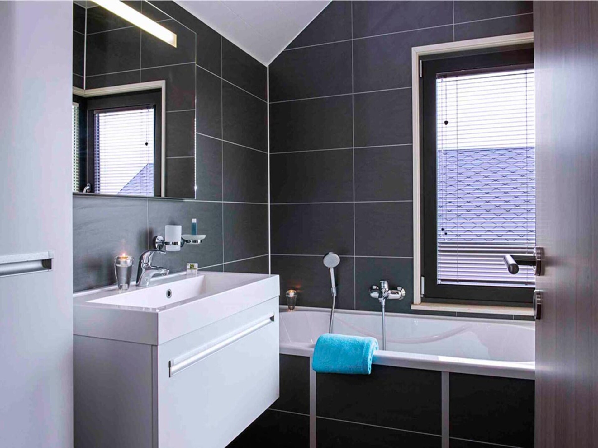 Ruime 8-persoons villa met privésauna in de bossen van Boussu-lez-Walcourt - foto 21