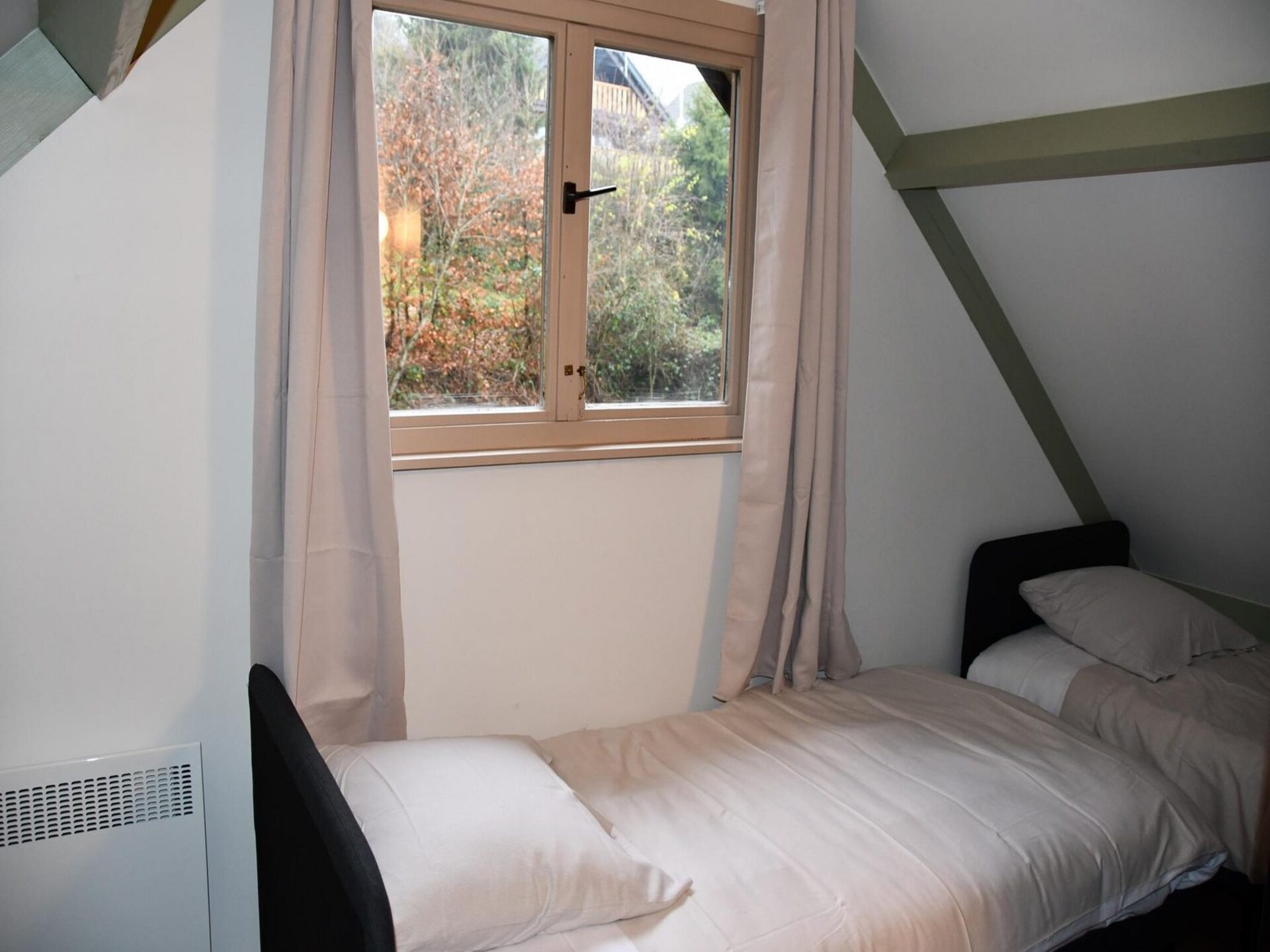 Gerenoveerd chalet met panoramisch uitzicht in Dochamps - foto 11