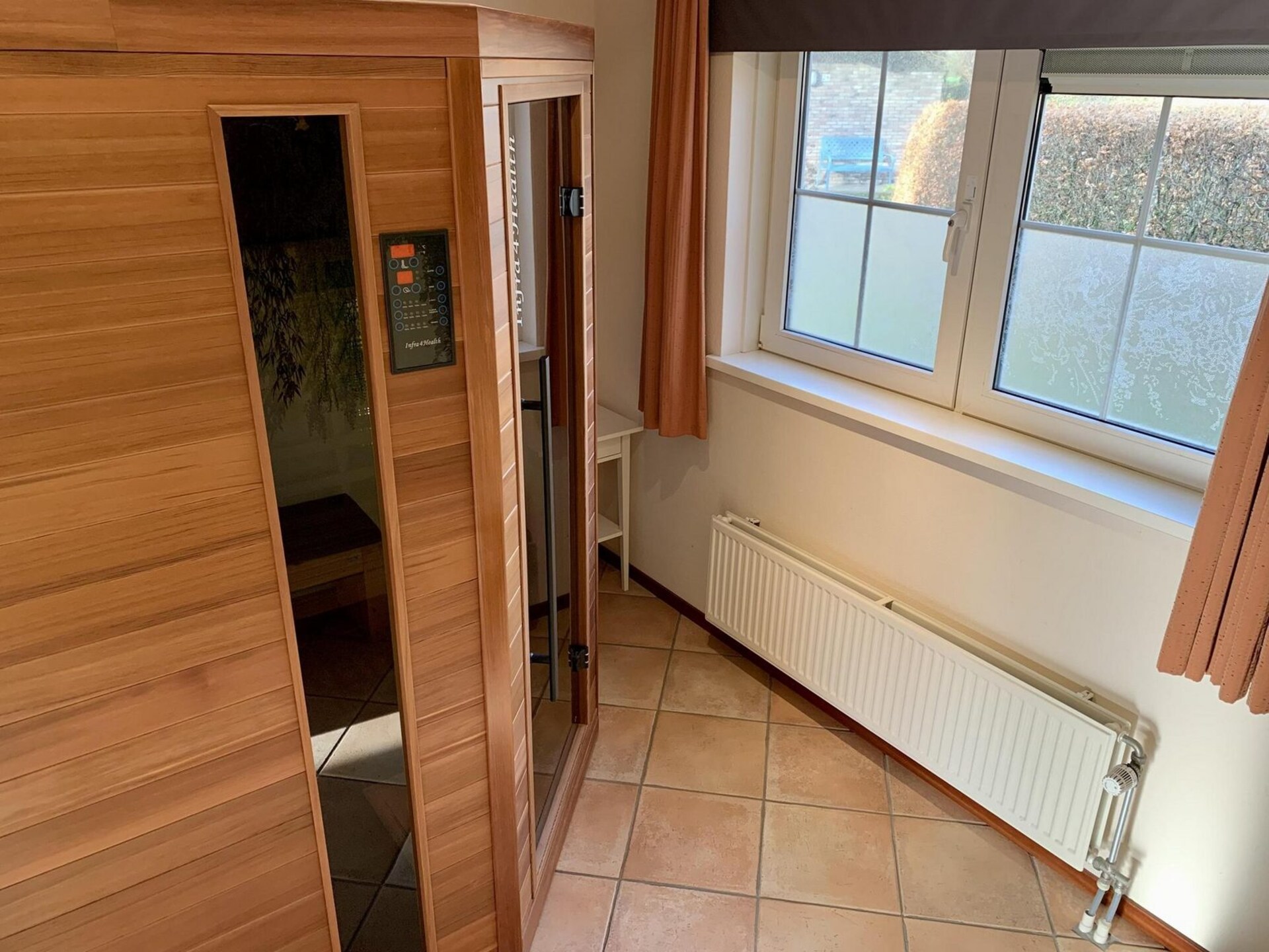 Knus vakantiehuis met sauna op 10 minuten fietsen van zee in Sint Maartenszee - foto 10