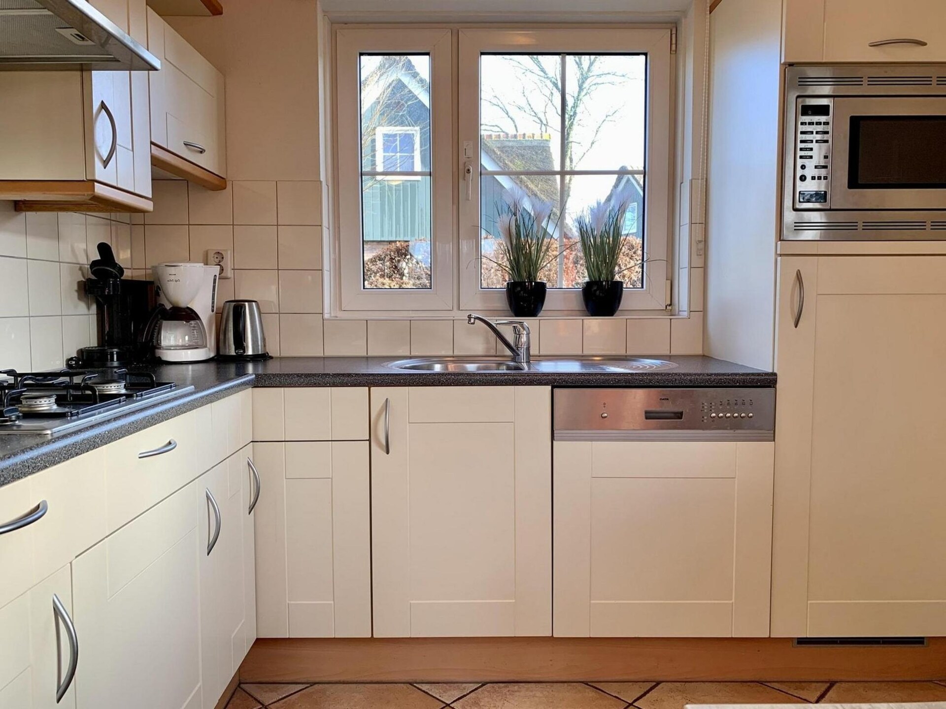 Knus vakantiehuis met sauna op 10 minuten fietsen van zee in Sint Maartenszee - foto 23