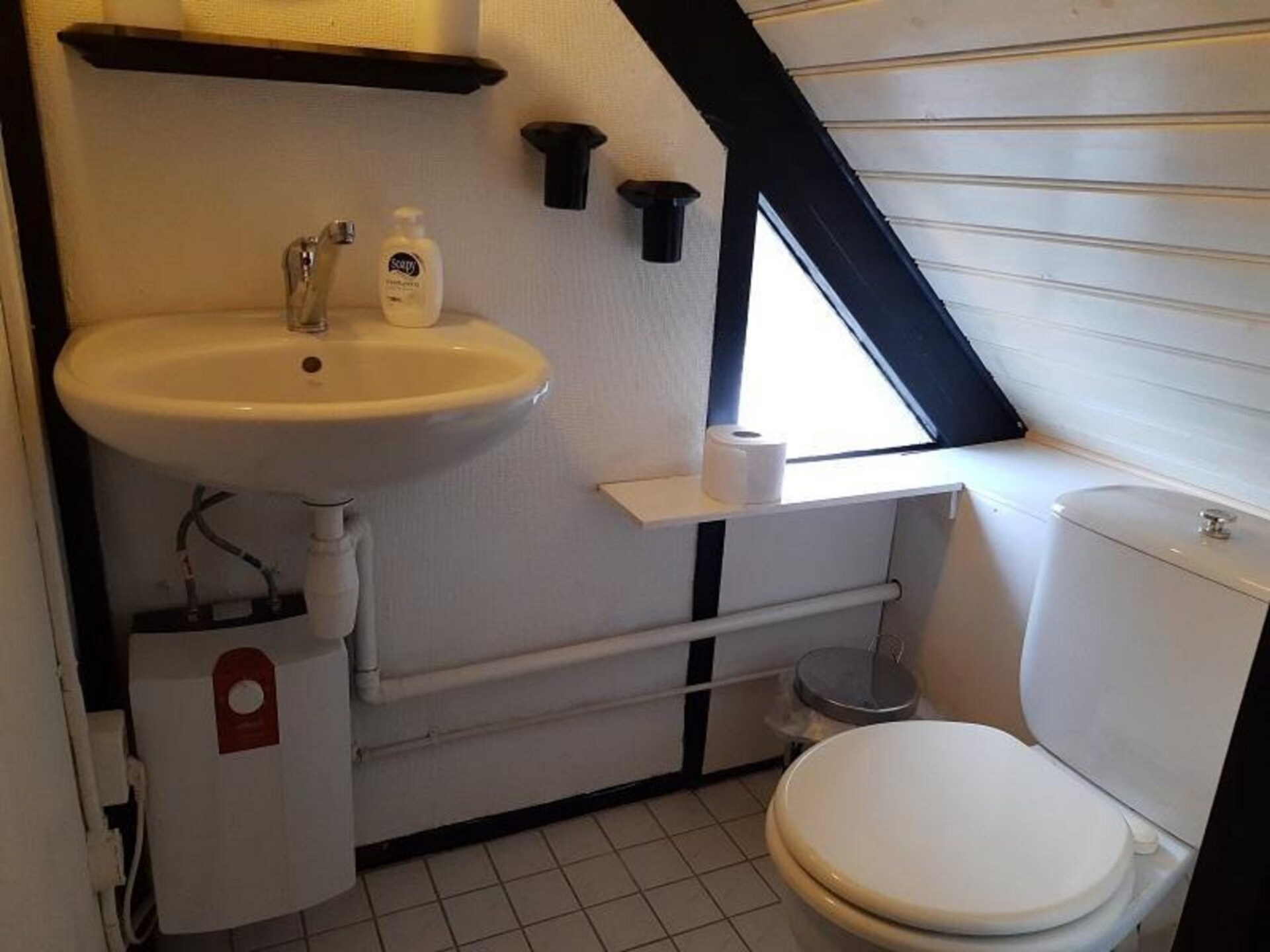 Vrijstaande bungalow in groene oase van Sint Maartenszee - foto 11