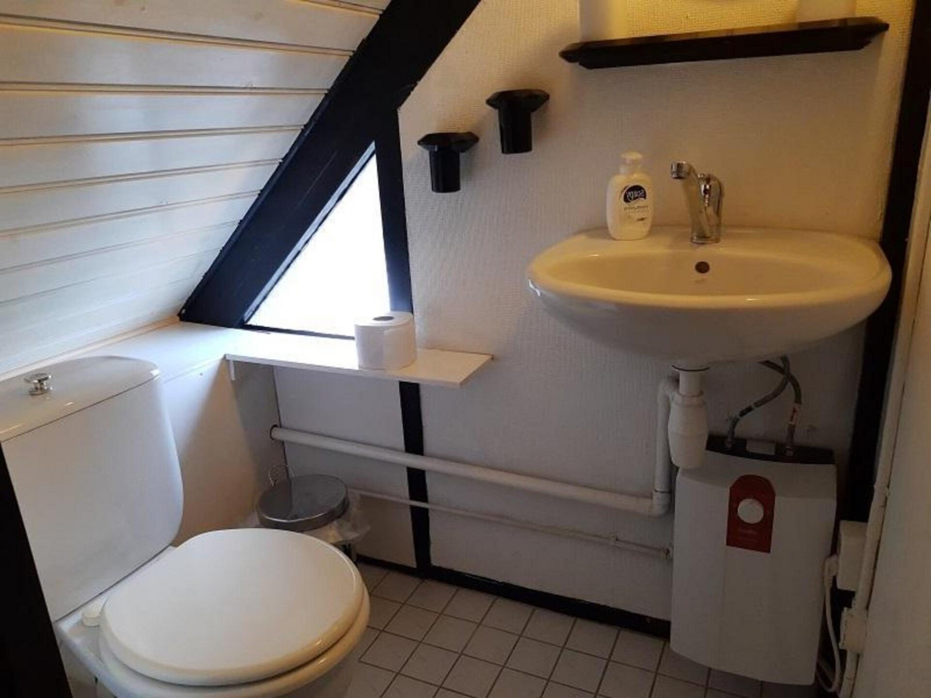 Vrijstaande bungalow in groene oase van Sint Maartenszee - foto 24
