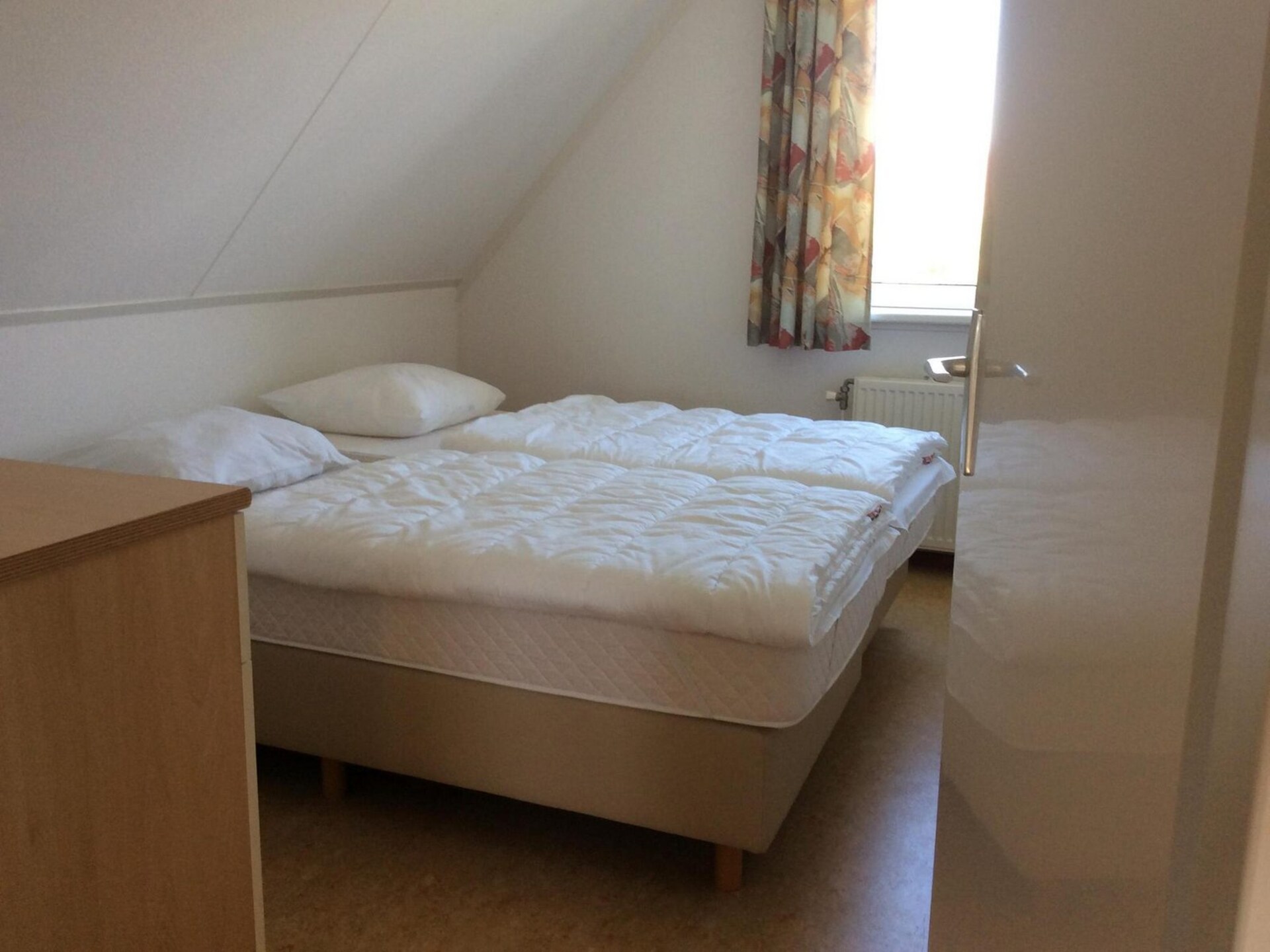 Vrijstaand vakantiehuis met tuin op loopafstand van strand Sint Maartenszee - foto 8