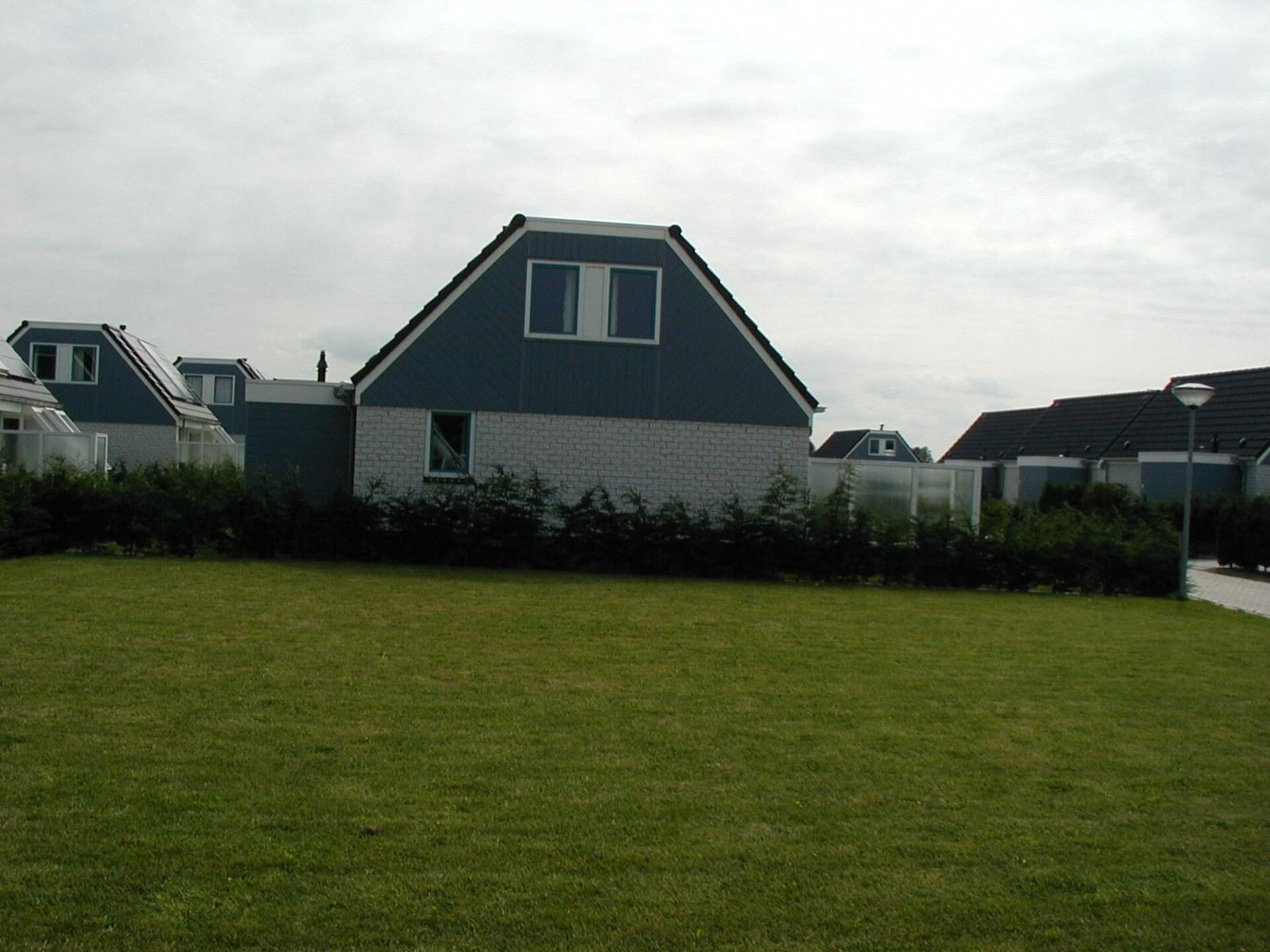 Vrijstaand vakantiehuis met tuin op loopafstand van strand Sint Maartenszee - foto 17