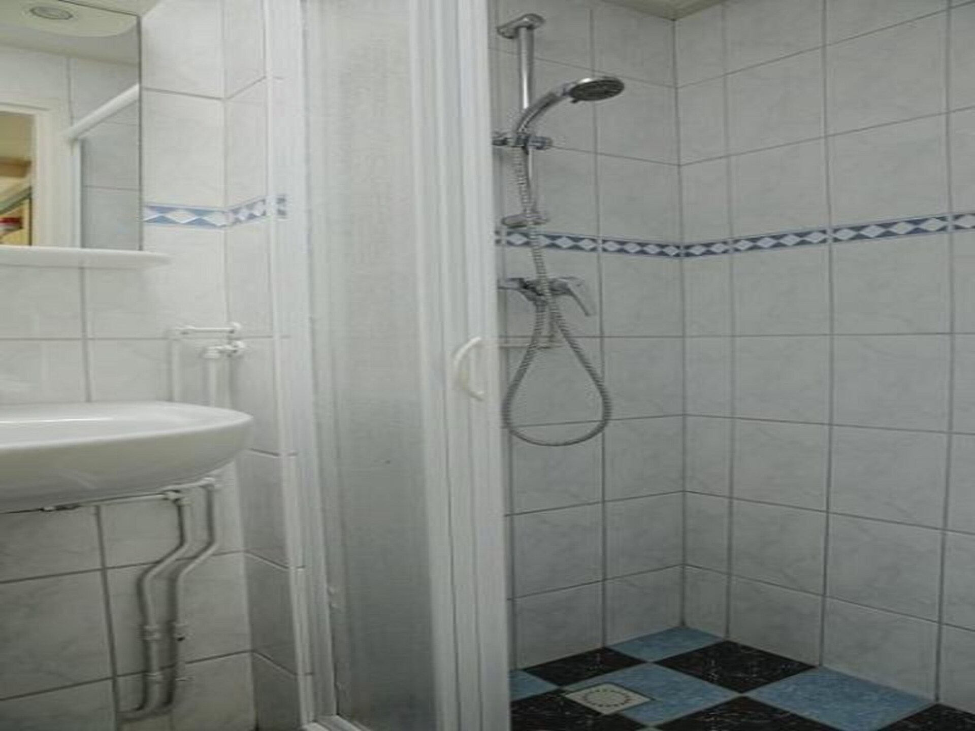 Vrijstaande bungalow De Schelp 14 met zonnige tuin bij Sint Maartenszee - foto 22
