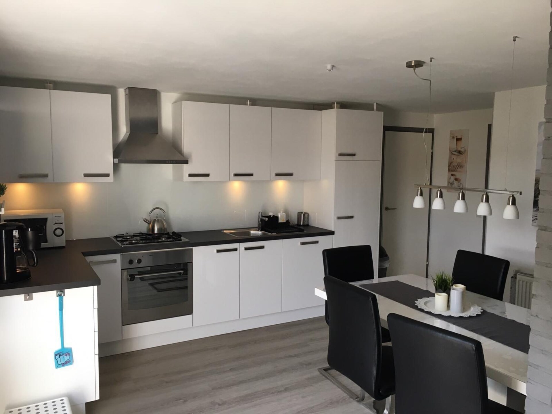 Vrijstaande familiebungalow met overdekt terras in Sint Maartenszee - foto 10