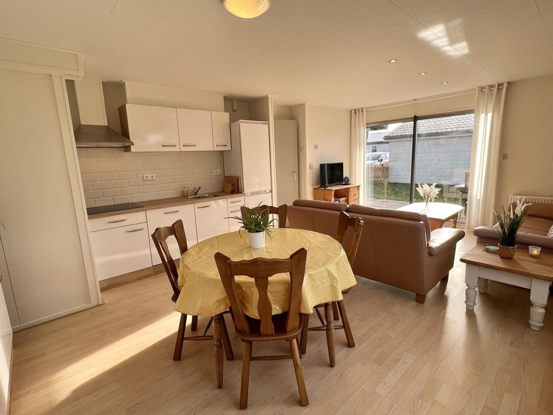 Renovatiebungalow Eb en Vloed 55: rustig aan de rand van Sint Maartenszee - foto 23
