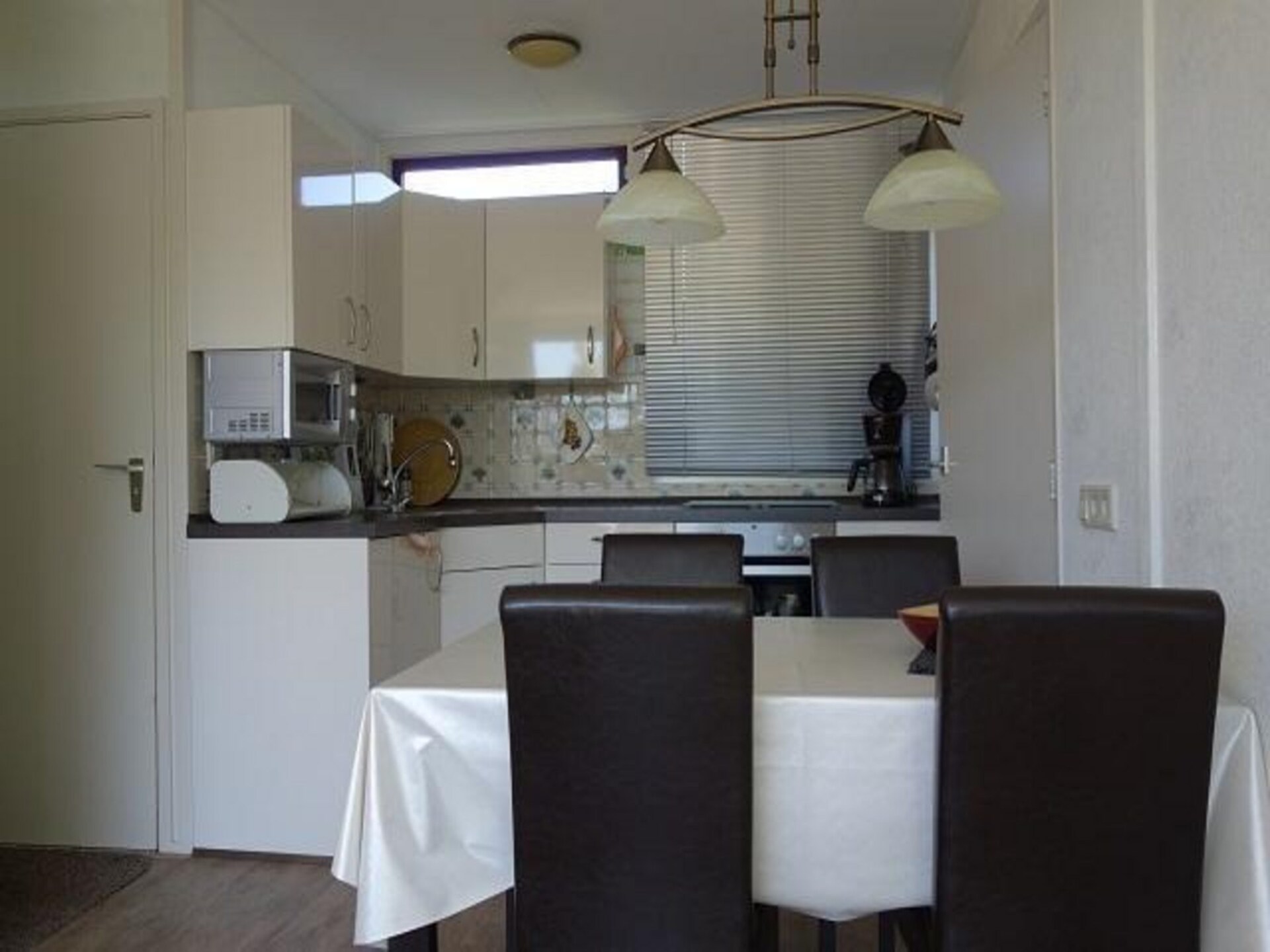 Comfortabele vrijstaande bungalow met prachtige tuin in Sint Maartenszee - foto 4