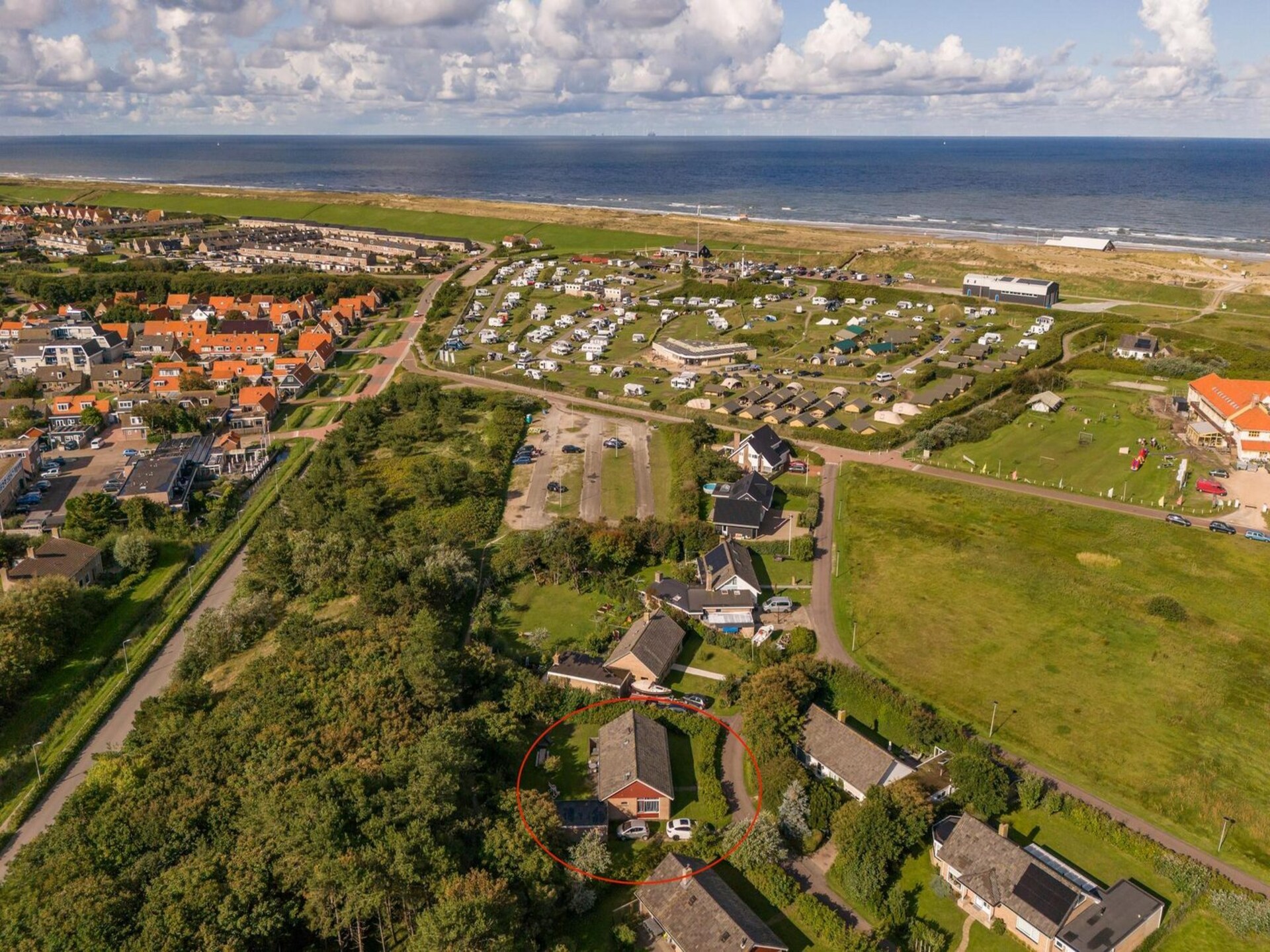 Vrijstaand vakantiehuis in Petten: strand, bos en ruimte voor 8 personen - foto 16