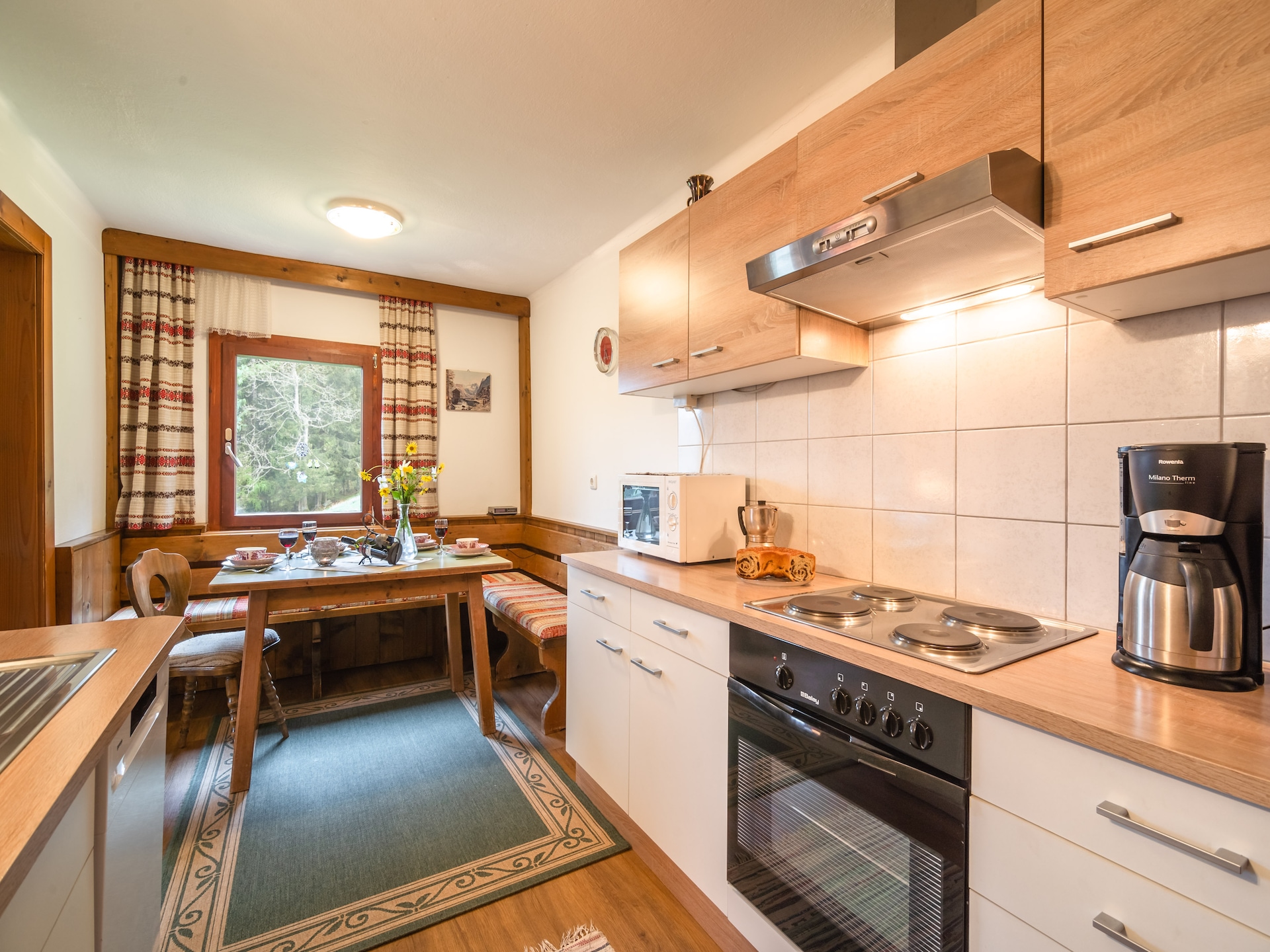 Rustiek chalet aan de bosrand in Bad St. Leonhard met panoramisch uitzicht - foto 10