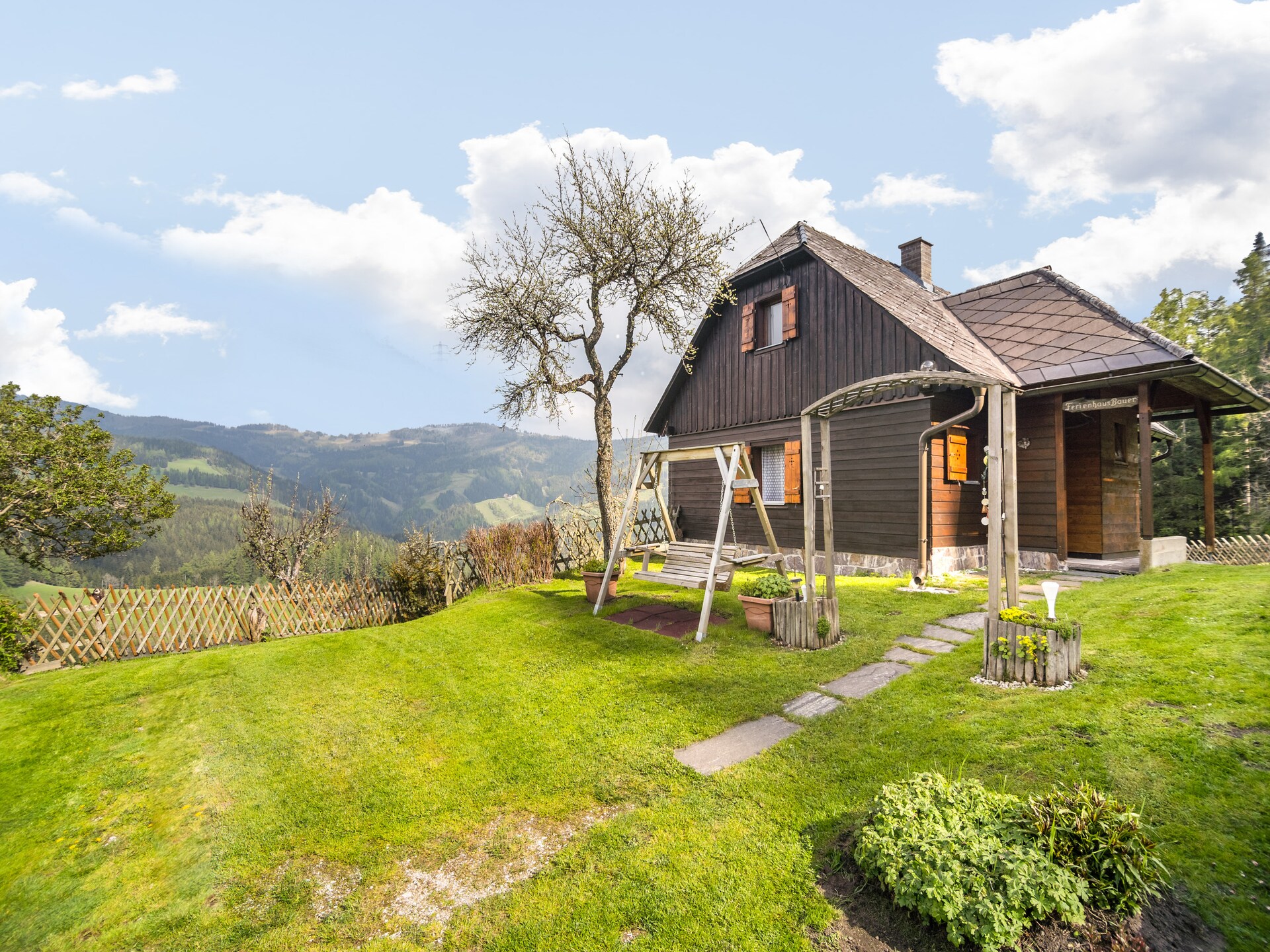 Rustiek chalet aan de bosrand in Bad St. Leonhard met panoramisch uitzicht - foto 21
