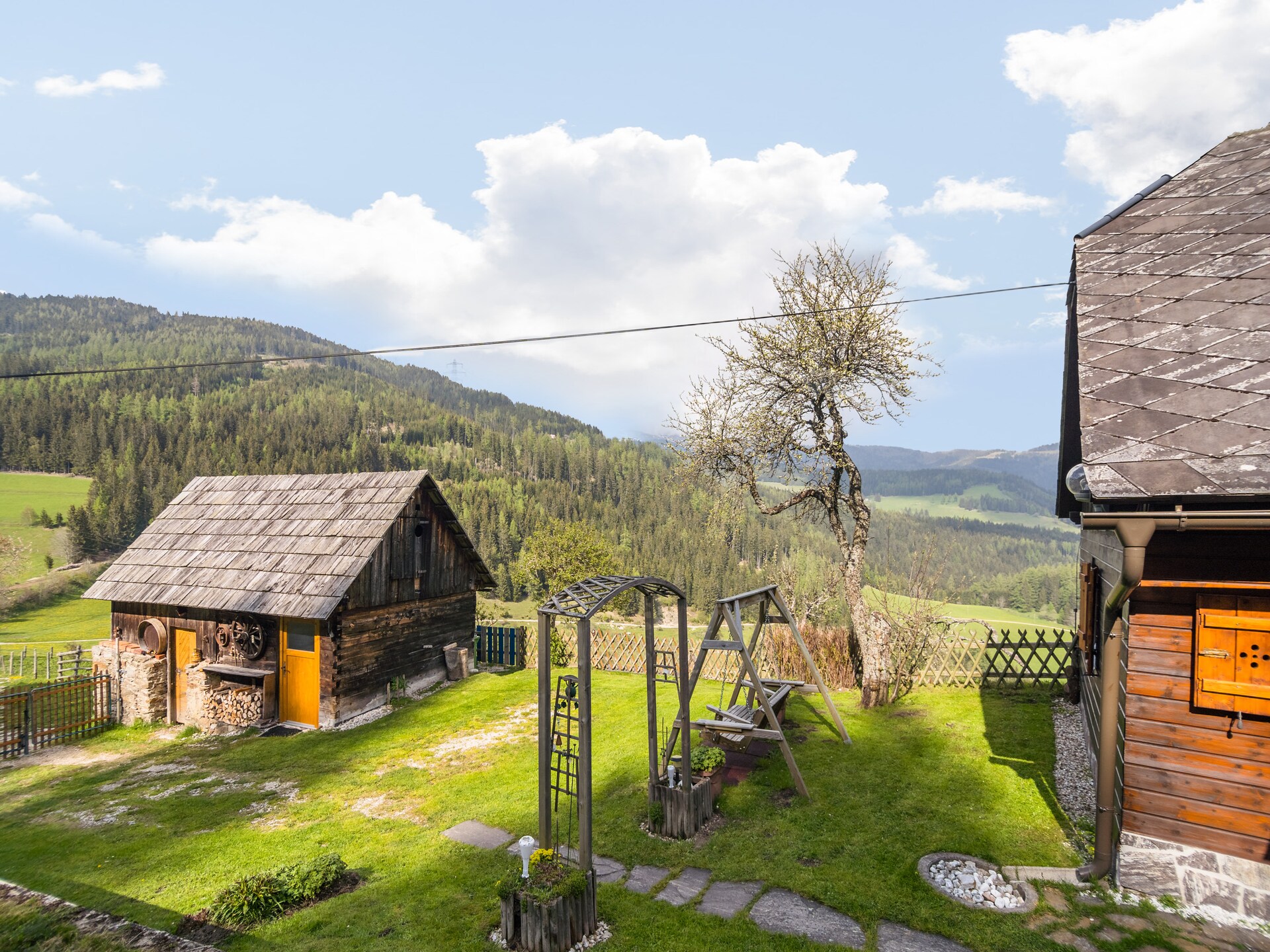 Rustiek chalet aan de bosrand in Bad St. Leonhard met panoramisch uitzicht - foto 23