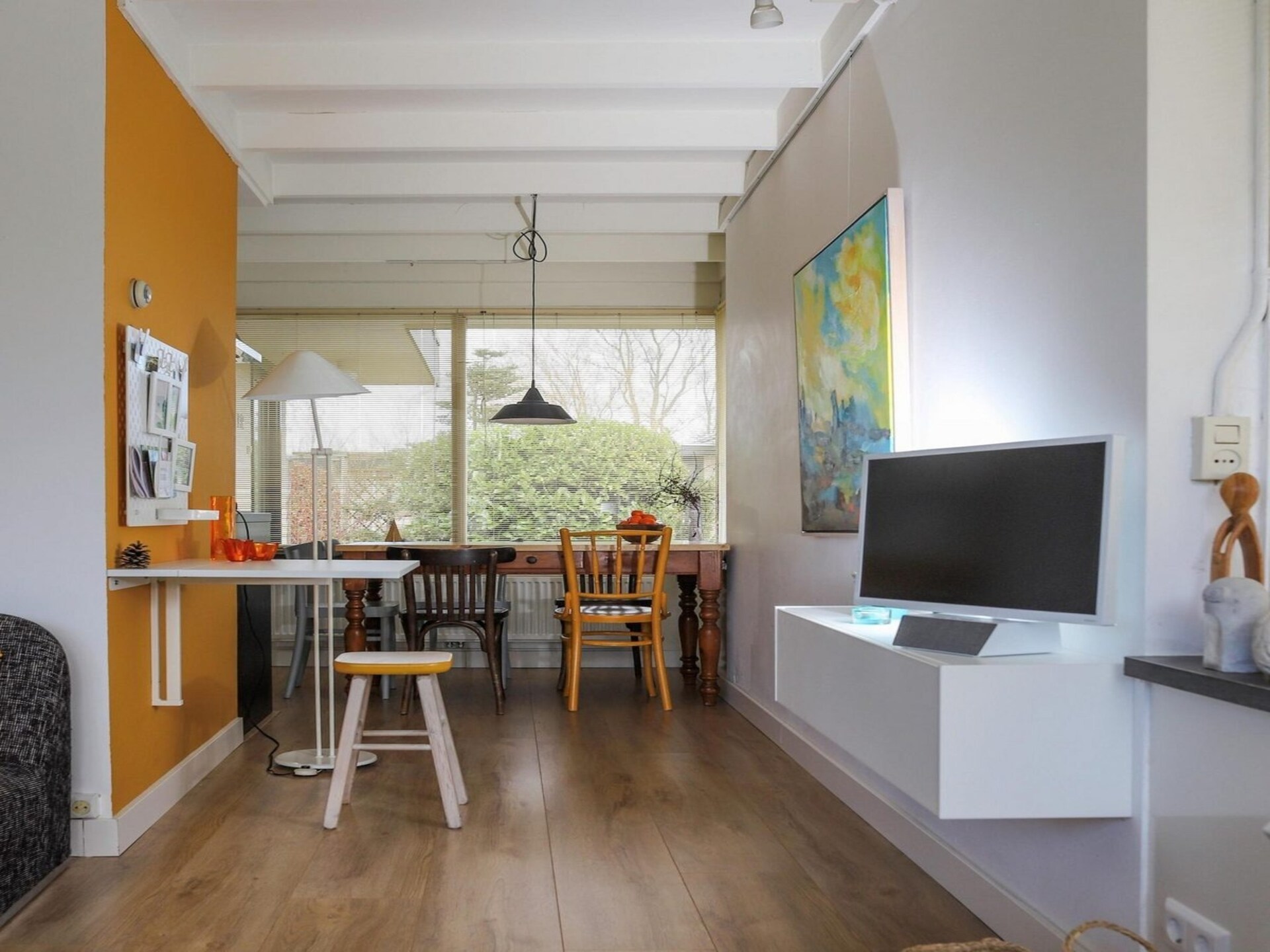 Vrijstaande vakantiebungalow met houtkachel en zonnige tuin in Sint Maartenszee - foto 17