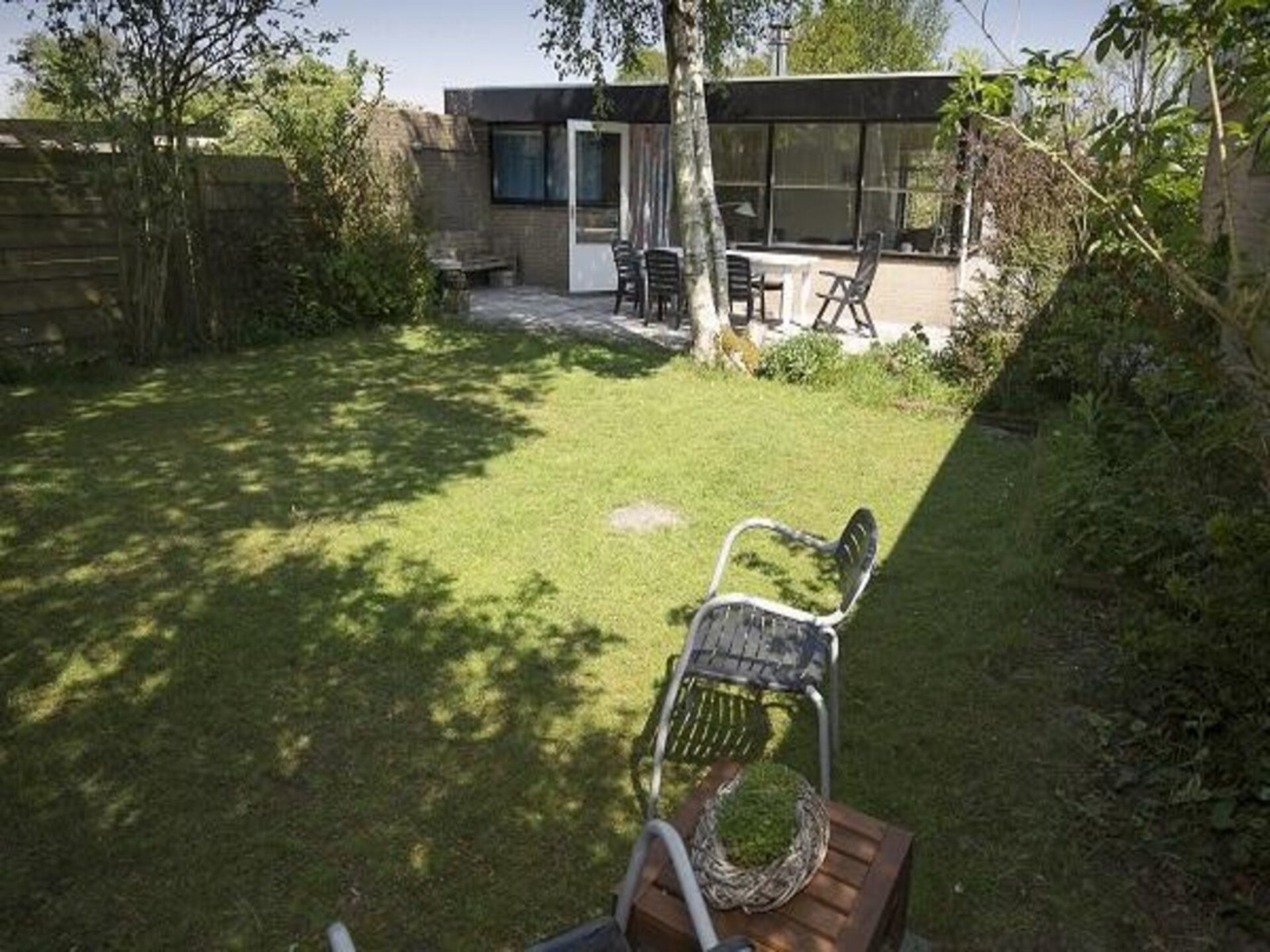 Vrijstaande vakantiebungalow met houtkachel en zonnige tuin in Sint Maartenszee - foto 31