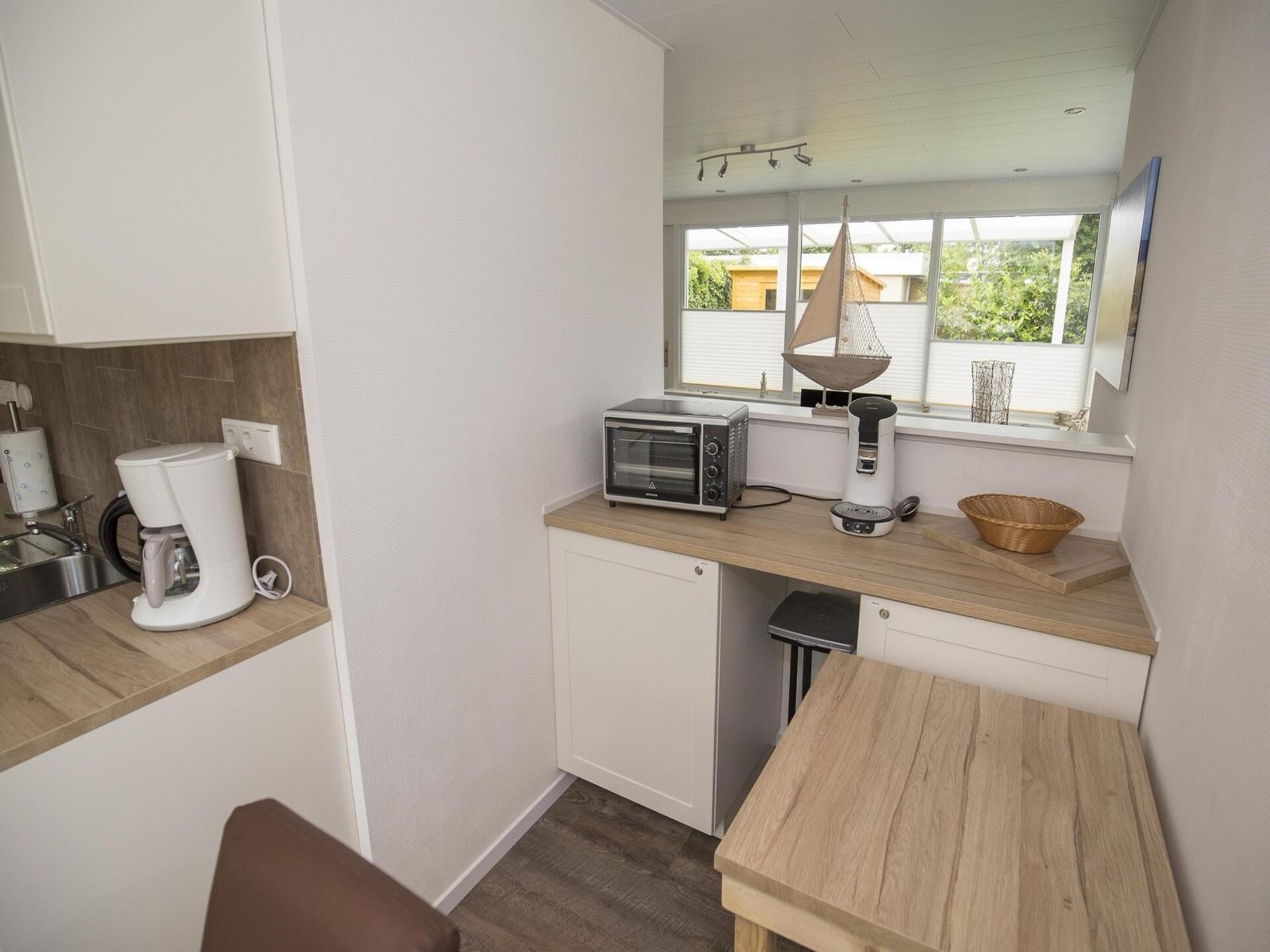 Comfortabele vrijstaande bungalow met zonnige tuin in Sint Maartenszee - foto 16