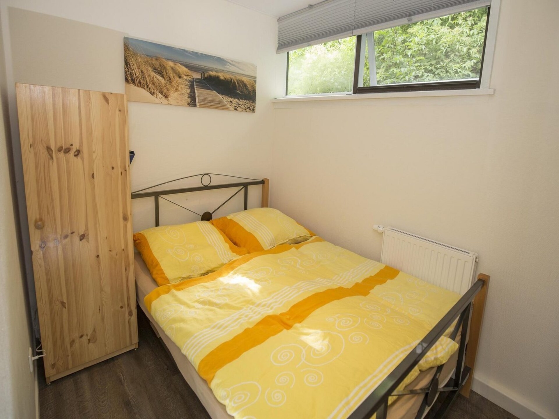 Comfortabele vrijstaande bungalow met zonnige tuin in Sint Maartenszee - foto 8