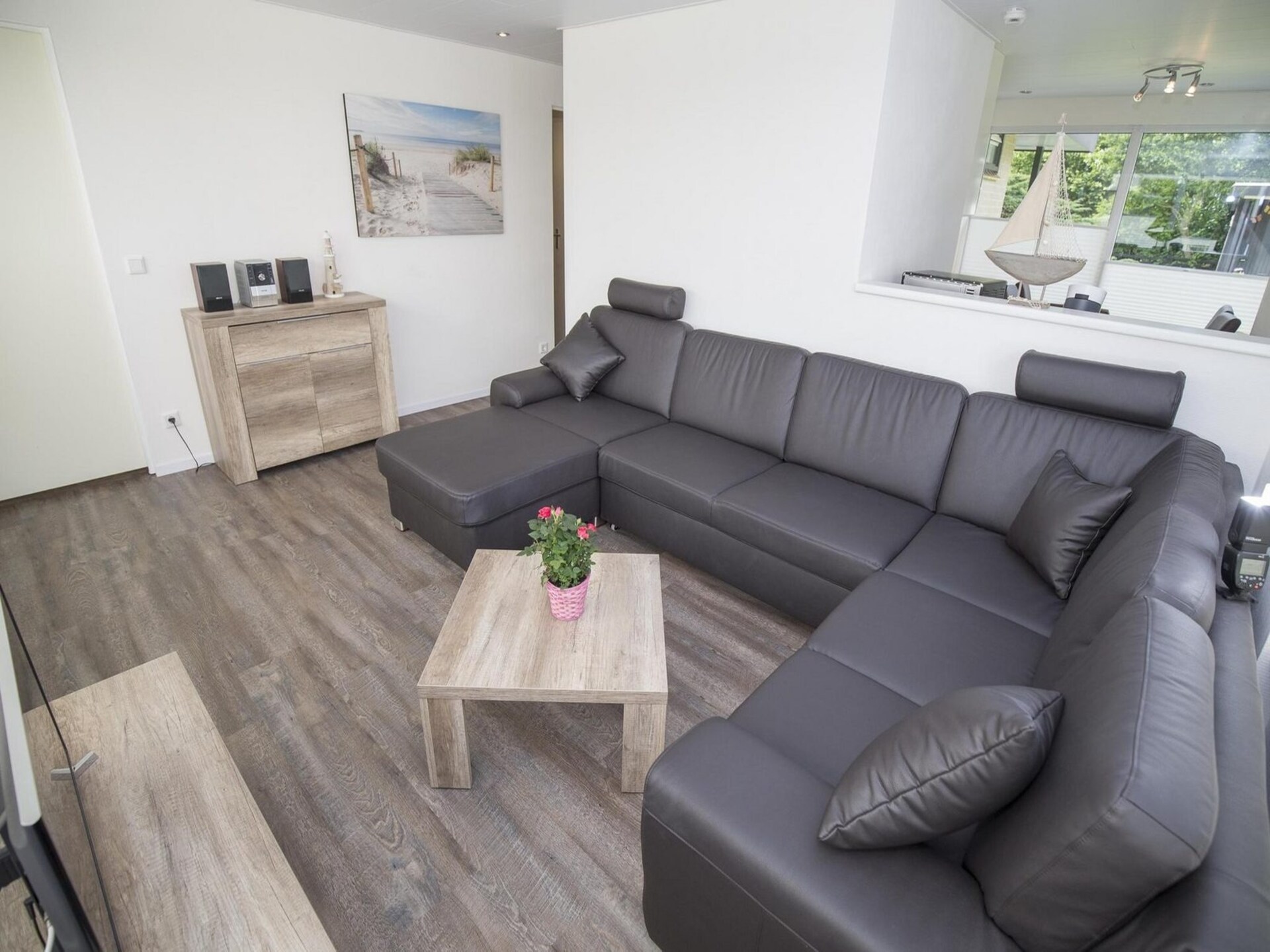 Comfortabele vrijstaande bungalow met zonnige tuin in Sint Maartenszee - foto 14