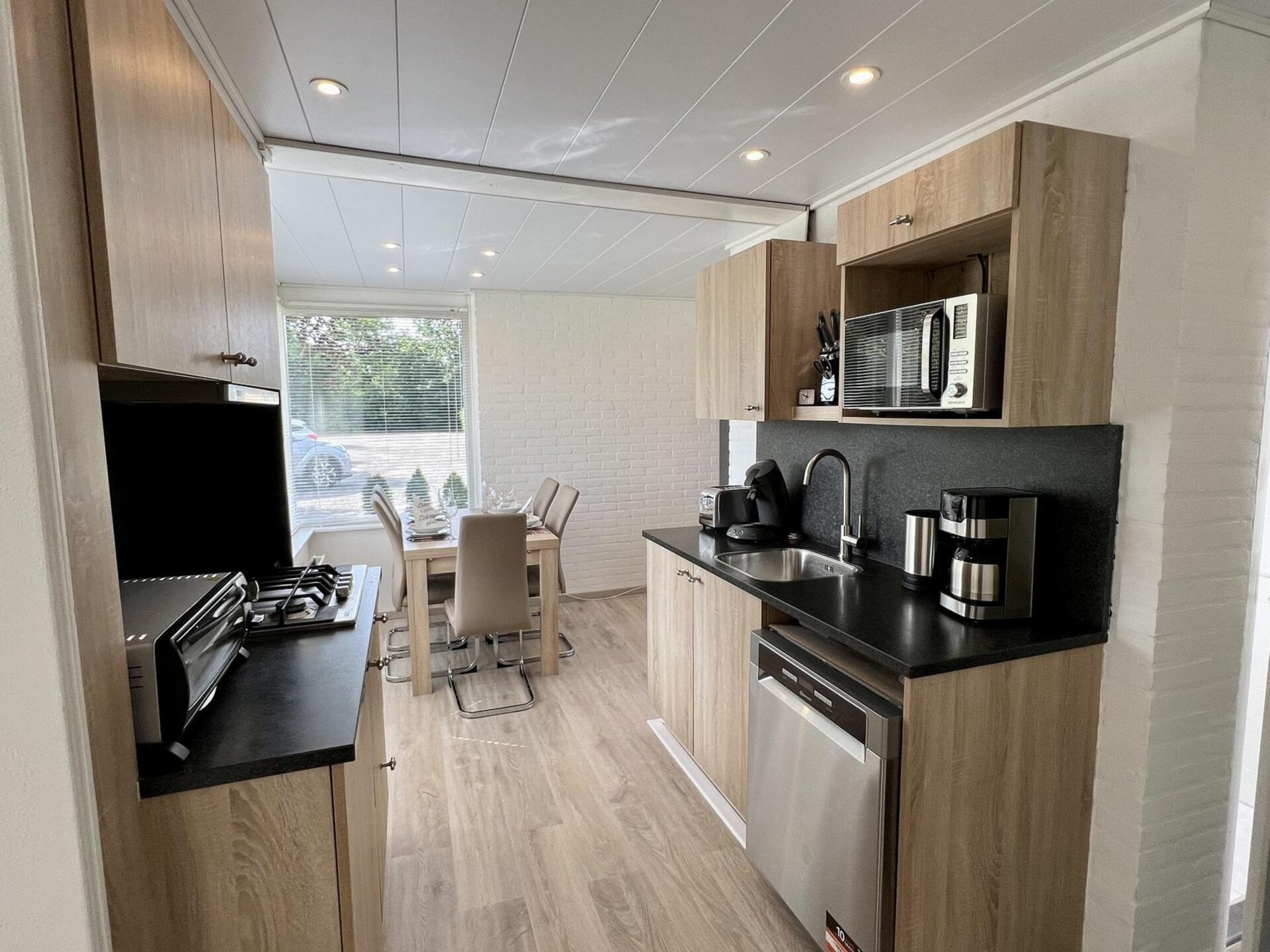 Wildrijk 072: Modern vakantiehuis met omheinde tuin bij Sint Maartenszee - foto 4
