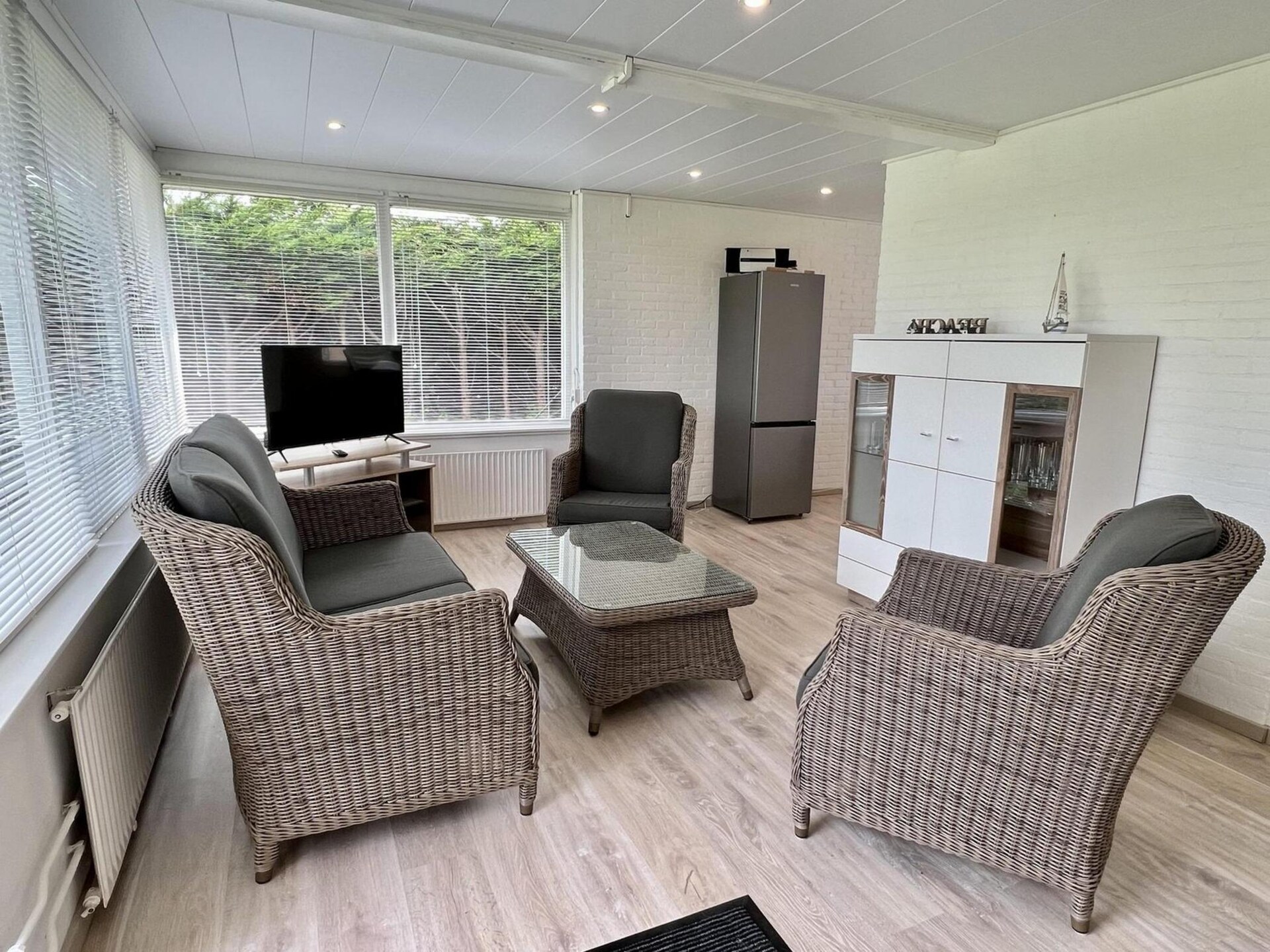 Wildrijk 072: Modern vakantiehuis met omheinde tuin bij Sint Maartenszee - foto 19