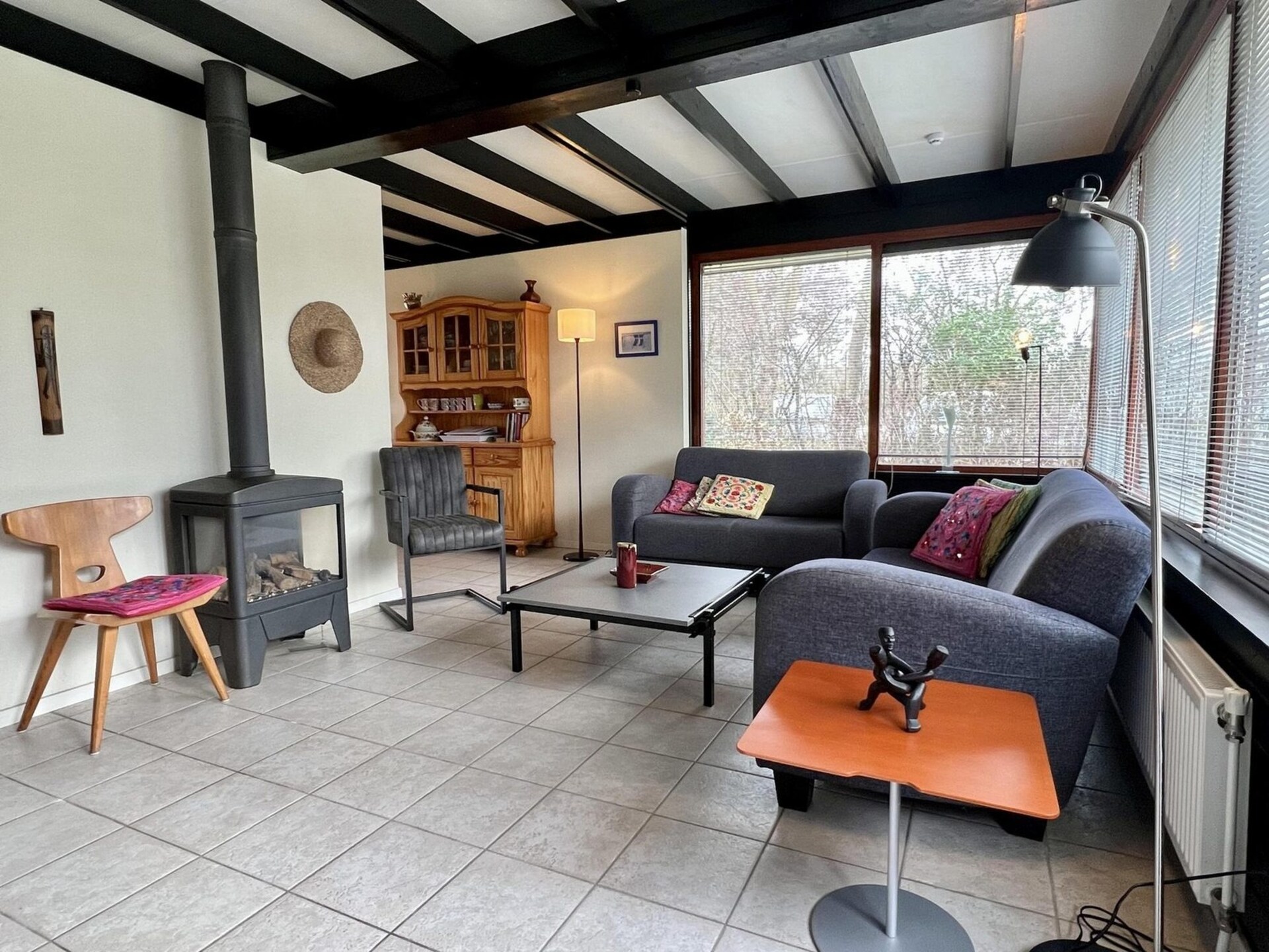 Sfeervolle vrijstaande bungalow met omheinde tuin in Sint Maartenszee - foto 17