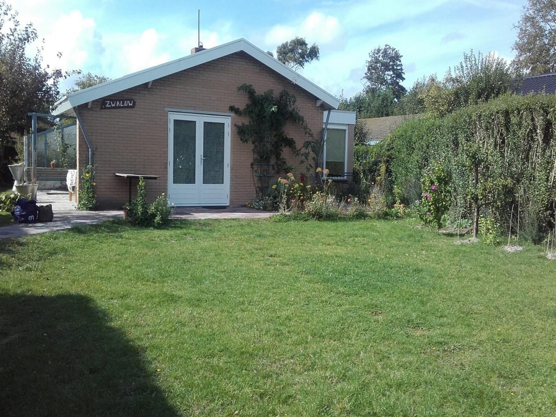 Charmante vrijstaande bungalow in Sint Maartenszee, 500m van strand - foto 17