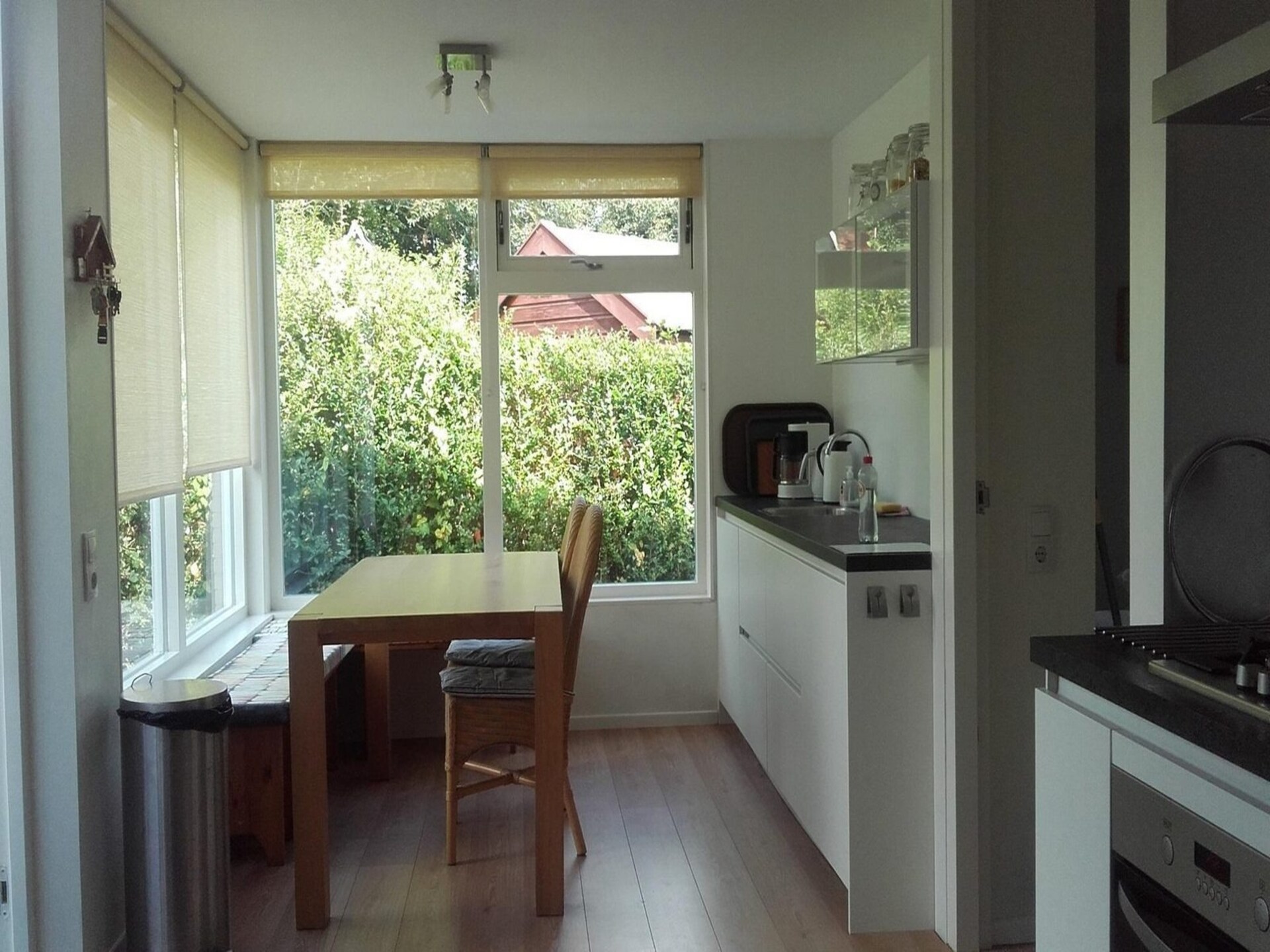 Charmante vrijstaande bungalow in Sint Maartenszee, 500m van strand - foto 30