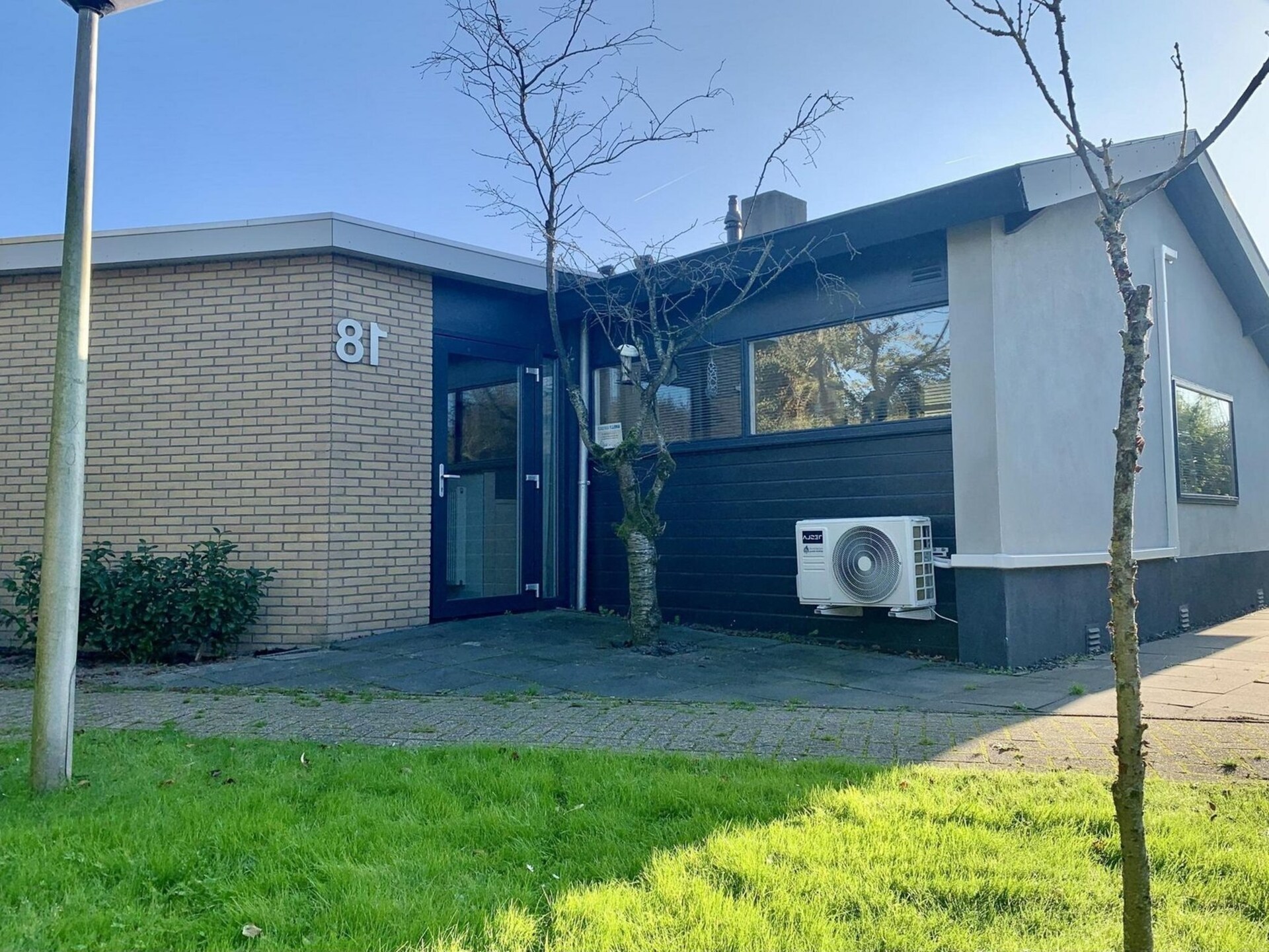 Vrijstaande vakantiebungalow met veranda en omheinde tuin in Sint Maartenszee - foto 19