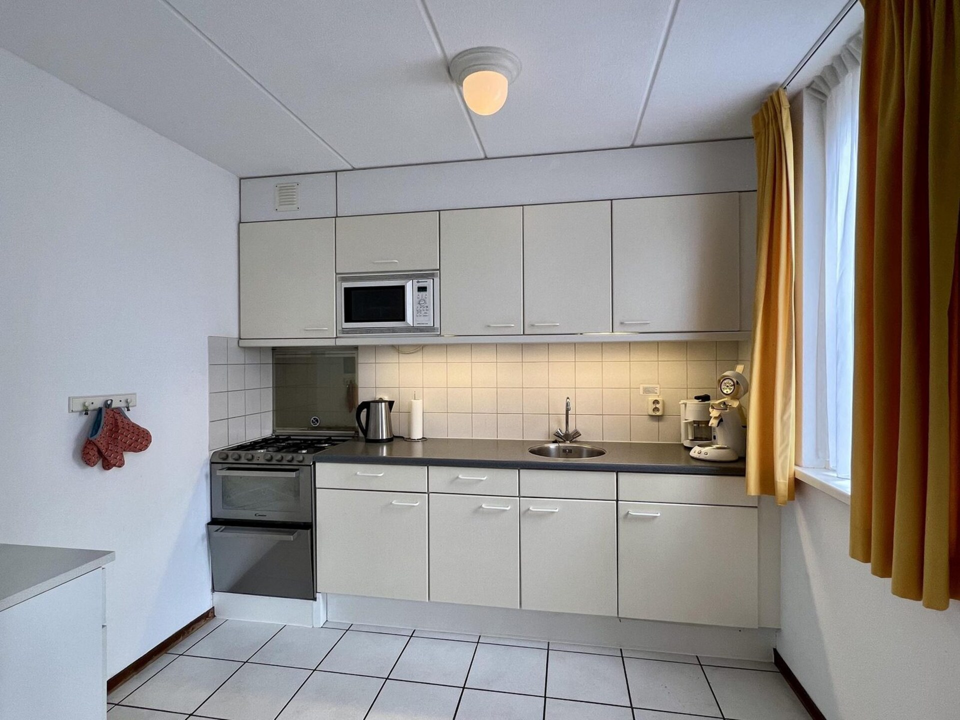 Gezellige vrijstaande bungalow voor 6 personen bij strand en duinen - foto 8