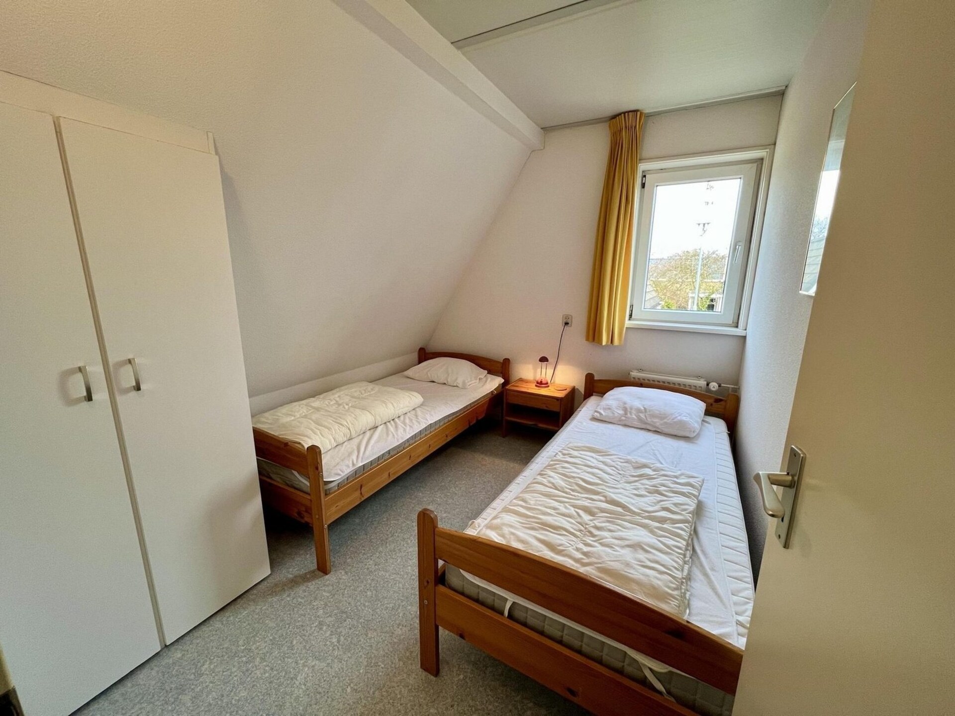 Gezellige vrijstaande bungalow voor 6 personen bij strand en duinen - foto 30