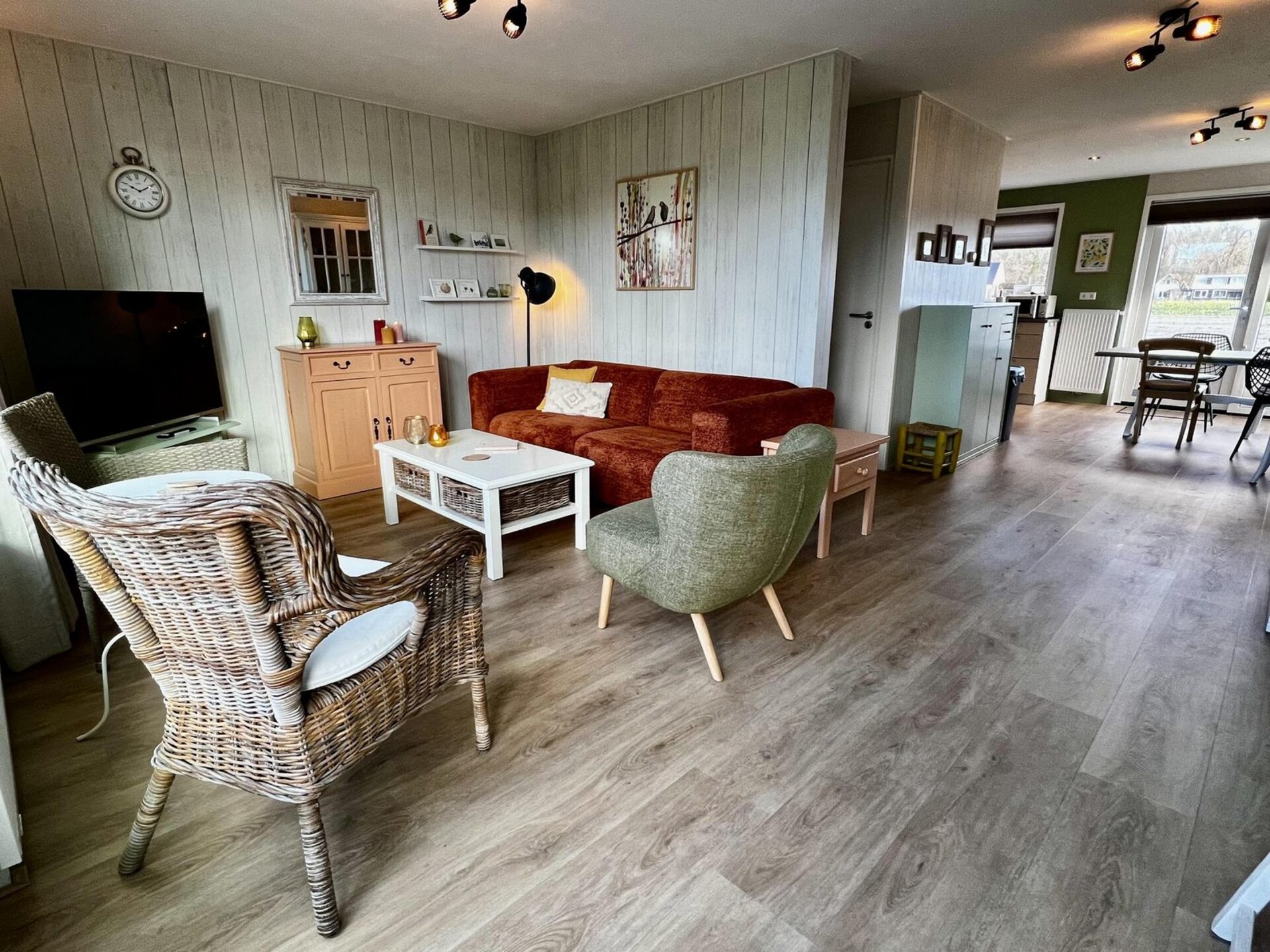 Eureka 102: Gerenoveerde bungalow met landelijk uitzicht bij Sint Maartenszee - foto 7
