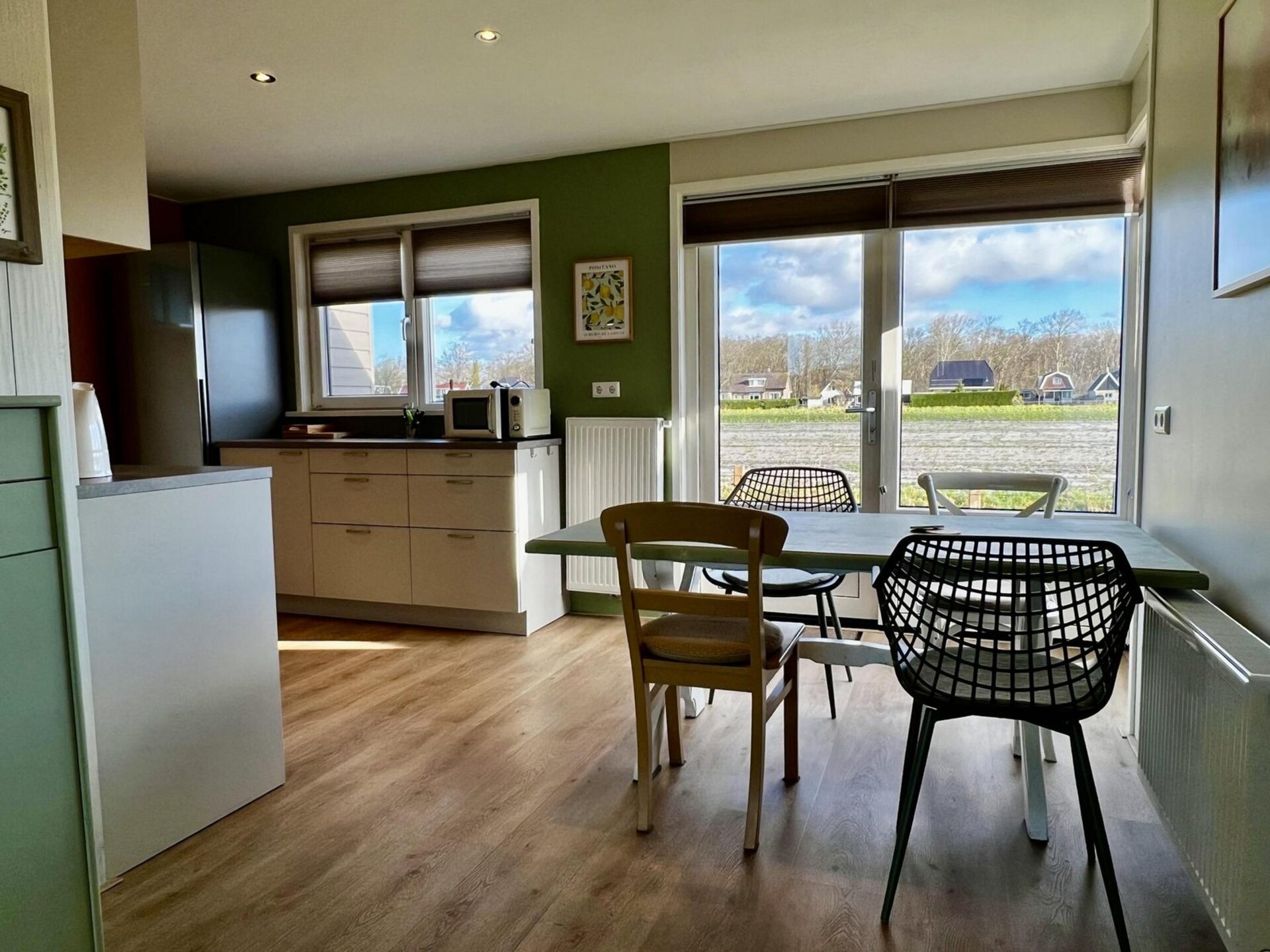 Eureka 102: Gerenoveerde bungalow met landelijk uitzicht bij Sint Maartenszee - foto 8