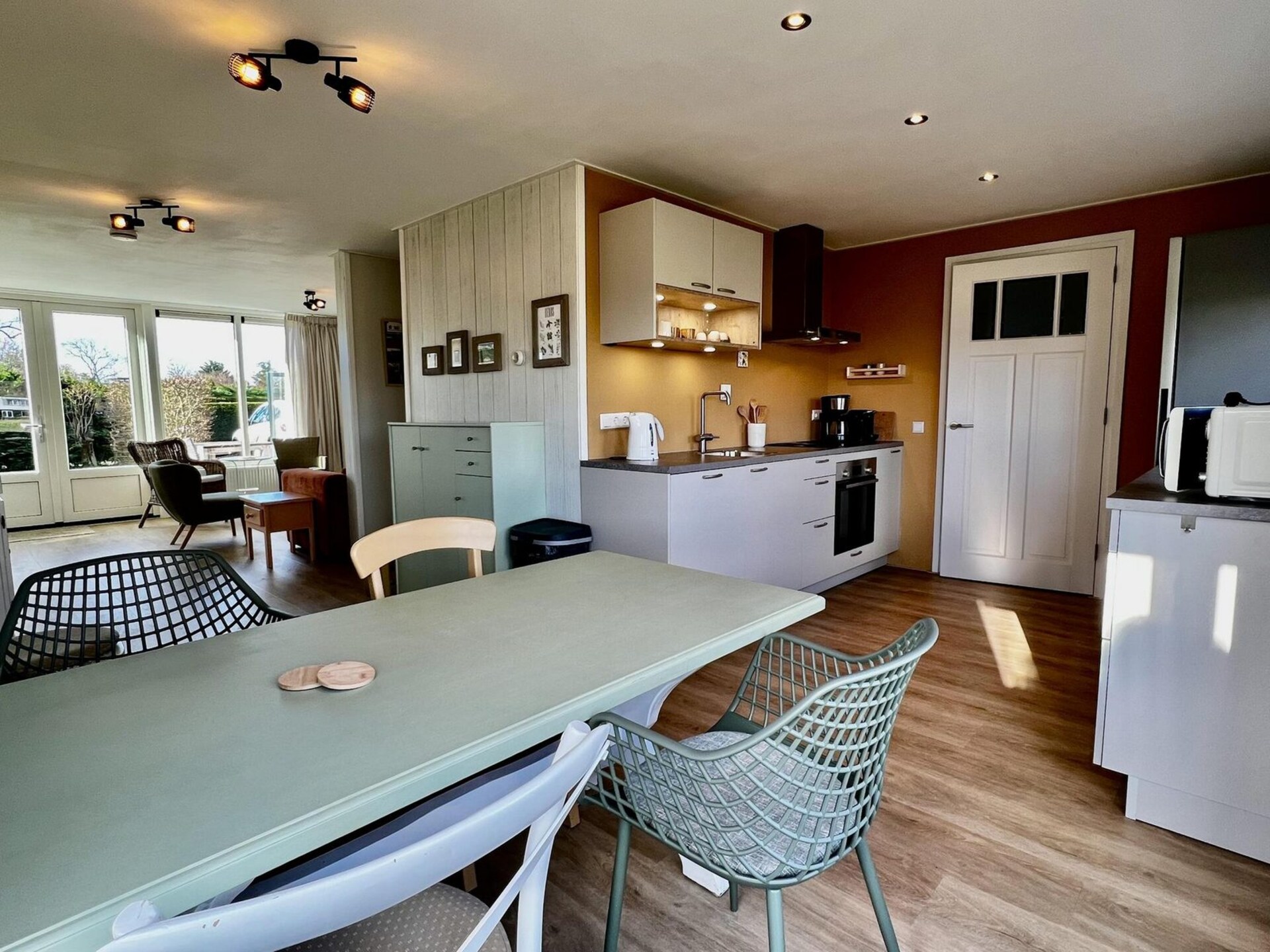 Eureka 102: Gerenoveerde bungalow met landelijk uitzicht bij Sint Maartenszee - foto 3