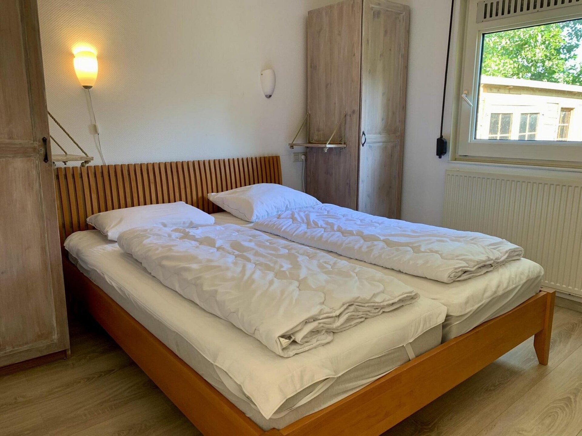 Vrijstaande 5-persoonsbungalow met grote tuin nabij strand Sint Maartenszee - foto 22