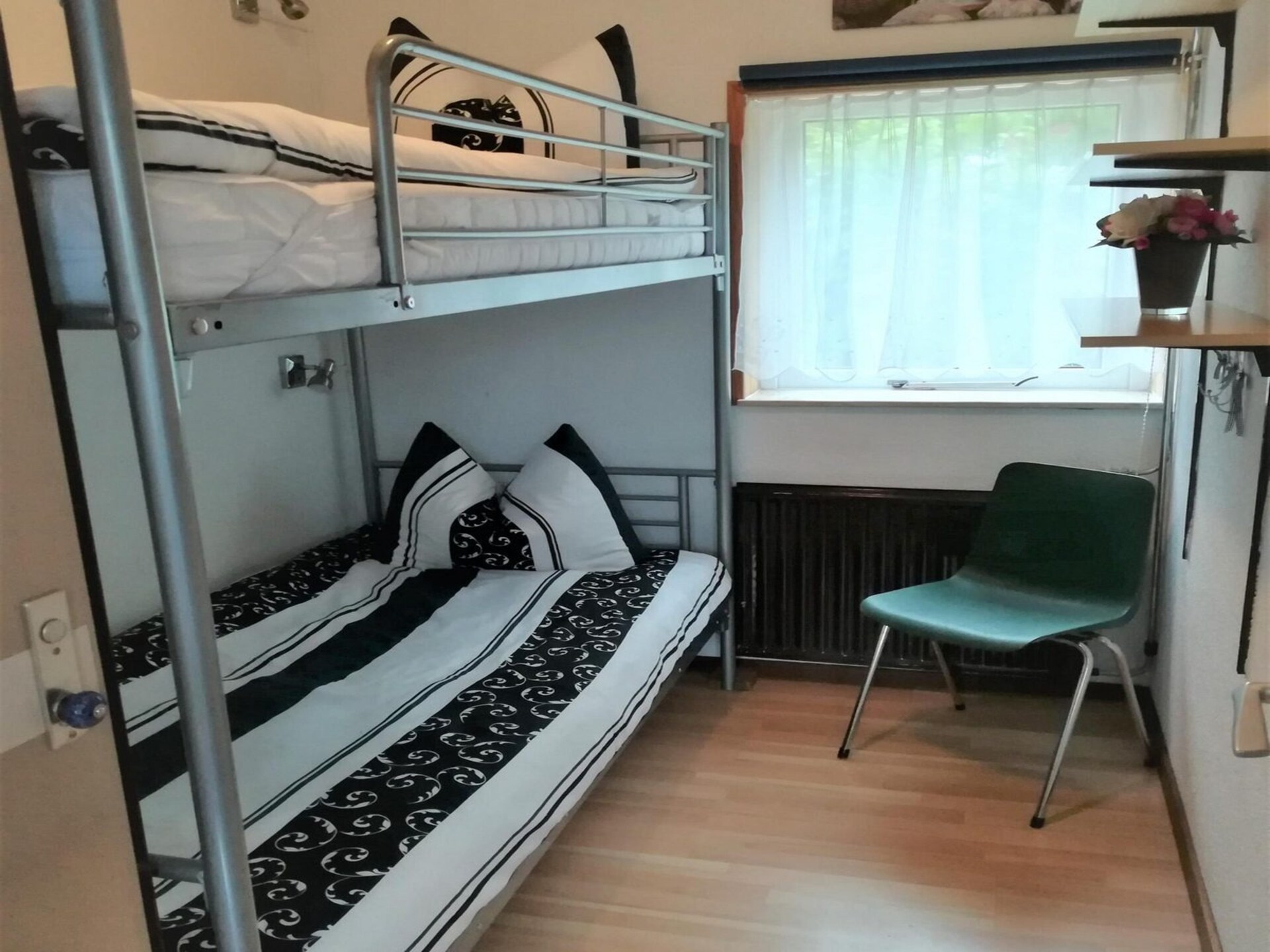 Gezellig vakantiehuis met grote tuin in Sint Maartenszee - foto 19