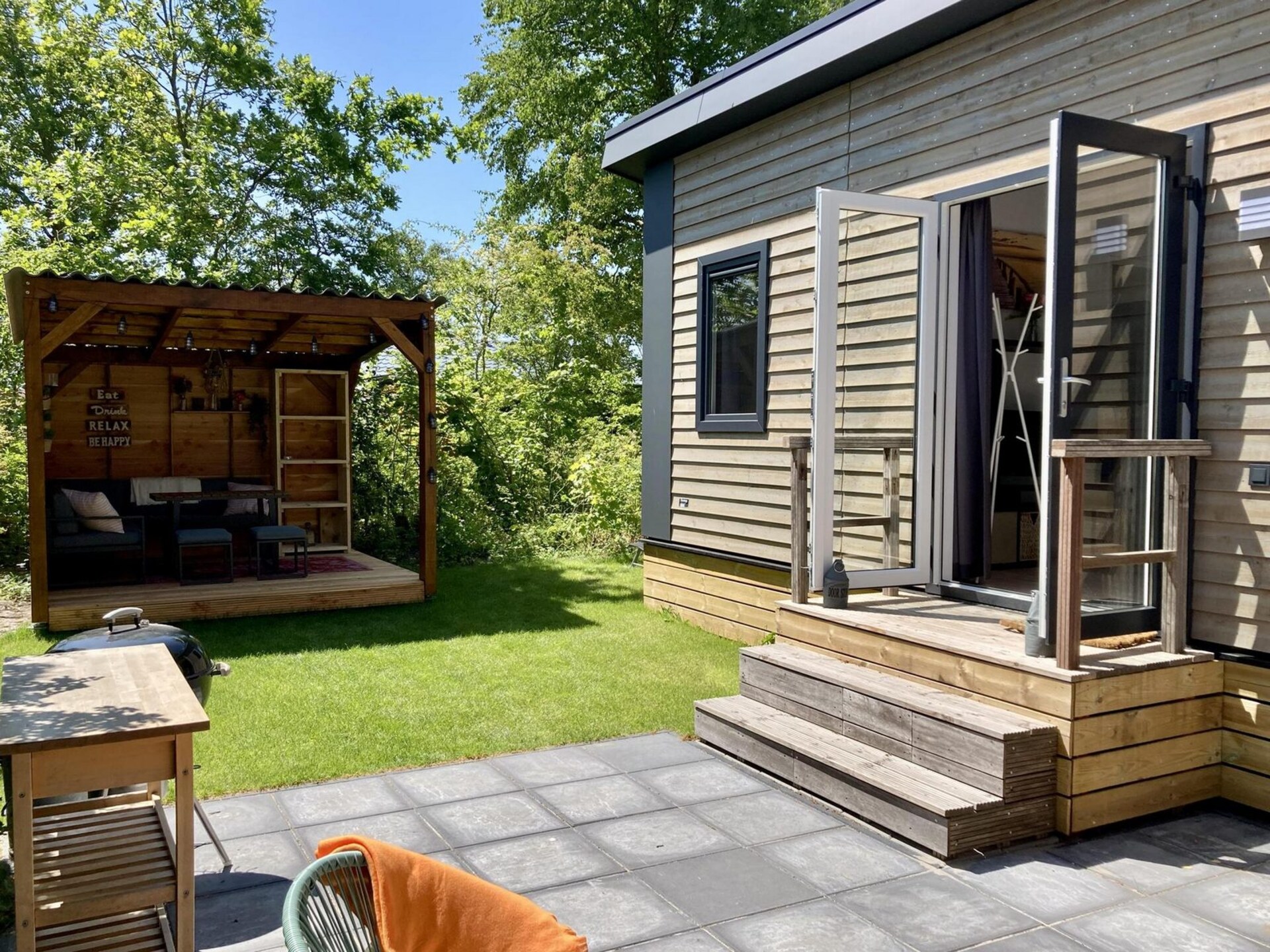 Modern chalet op rustig park, op fietsafstand van strand Sint Maartenszee - foto 15