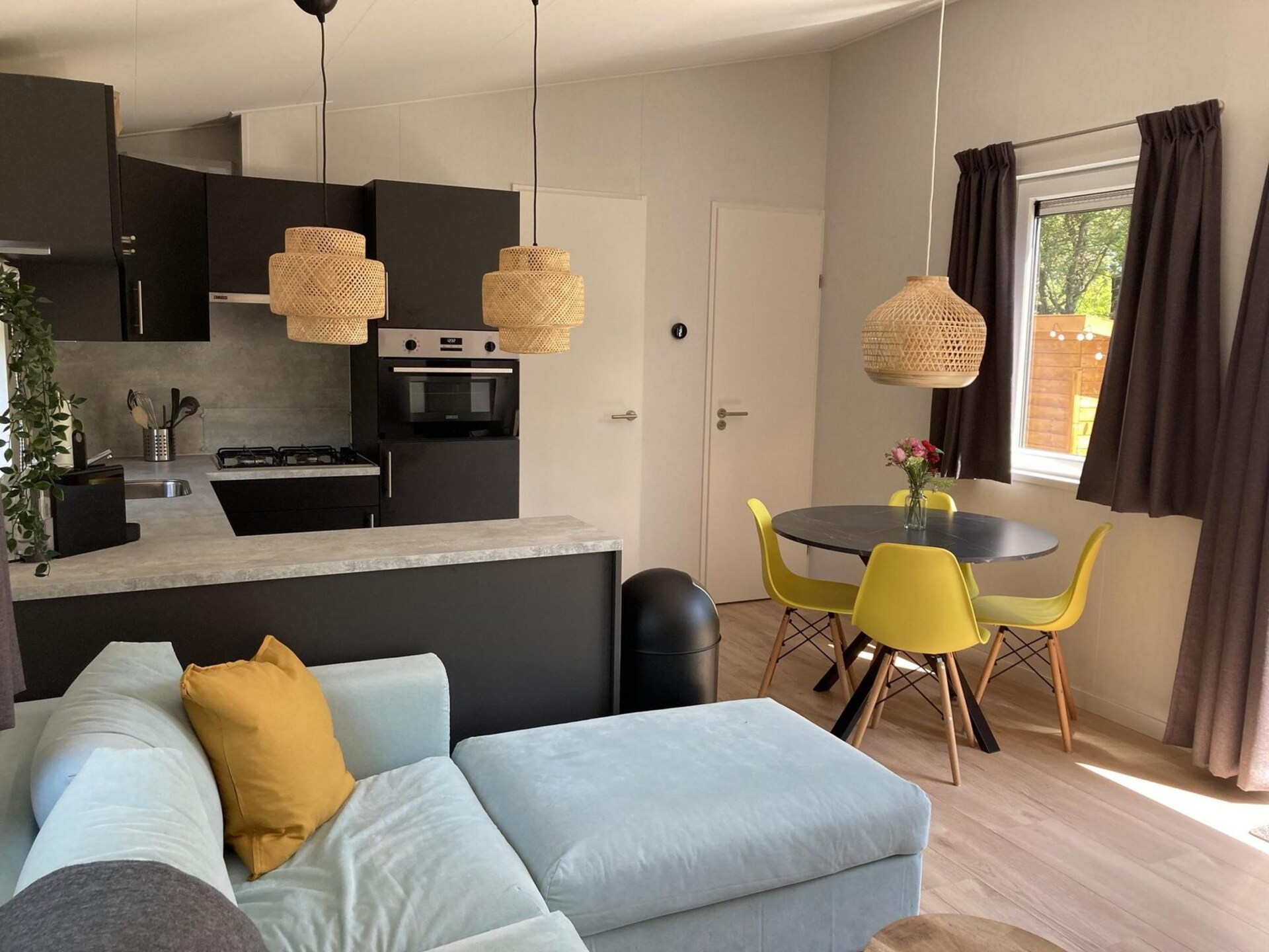 Modern chalet op rustig park, op fietsafstand van strand Sint Maartenszee - foto 8