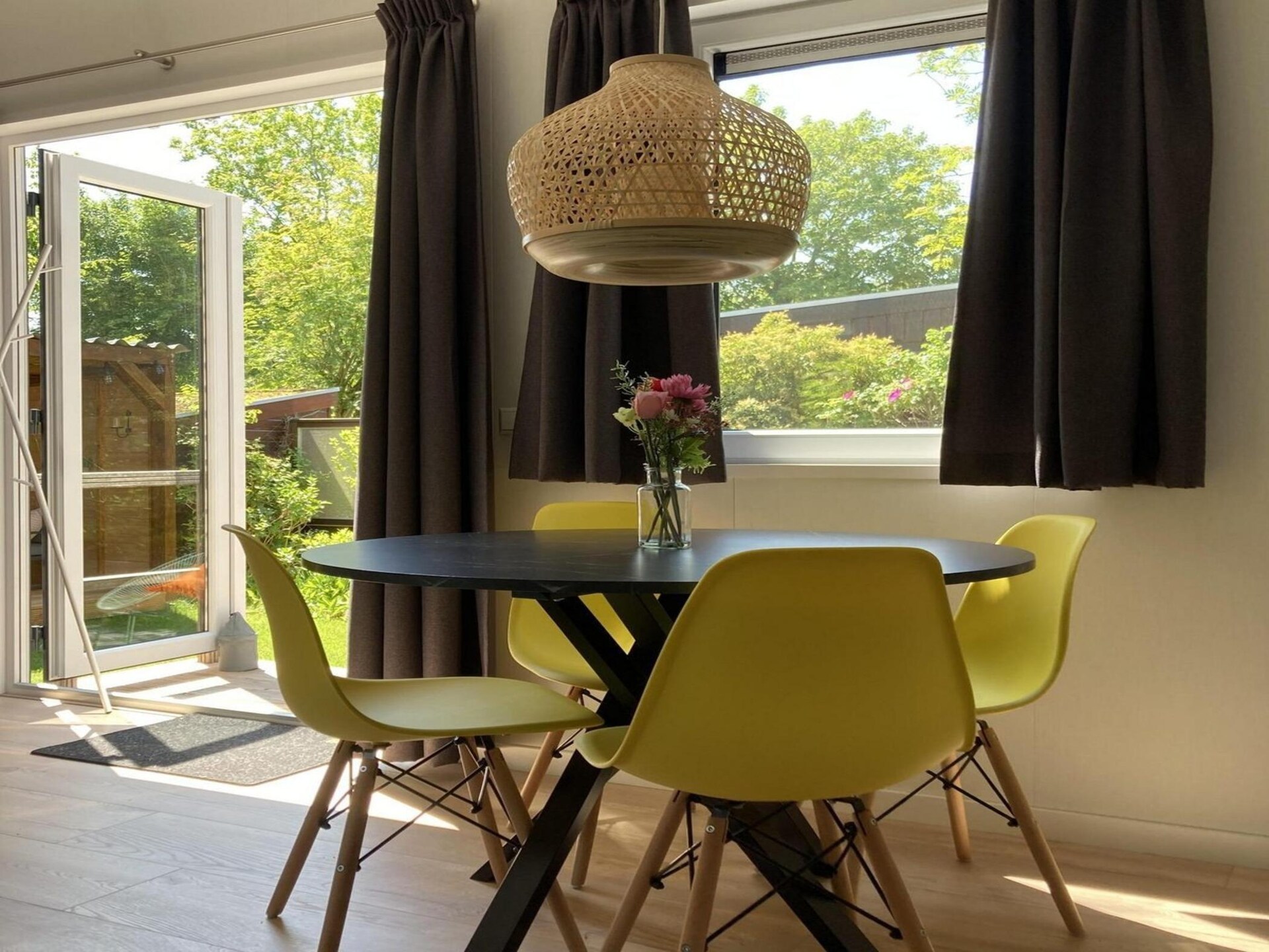 Modern chalet op rustig park, op fietsafstand van strand Sint Maartenszee - foto 29