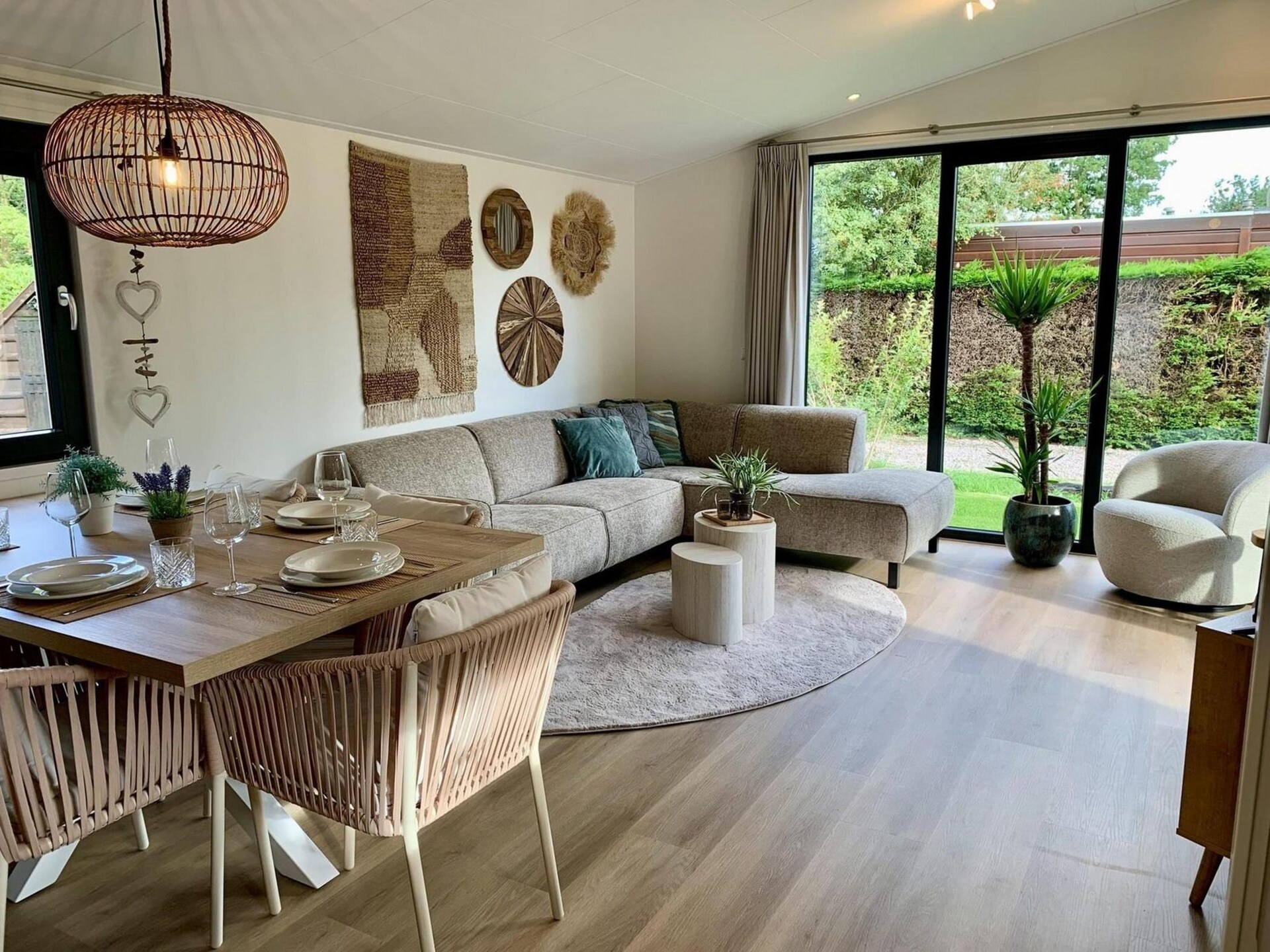 Campanula 224: Modern chalet op fietsafstand van strand Sint-Maartenszee - foto 18